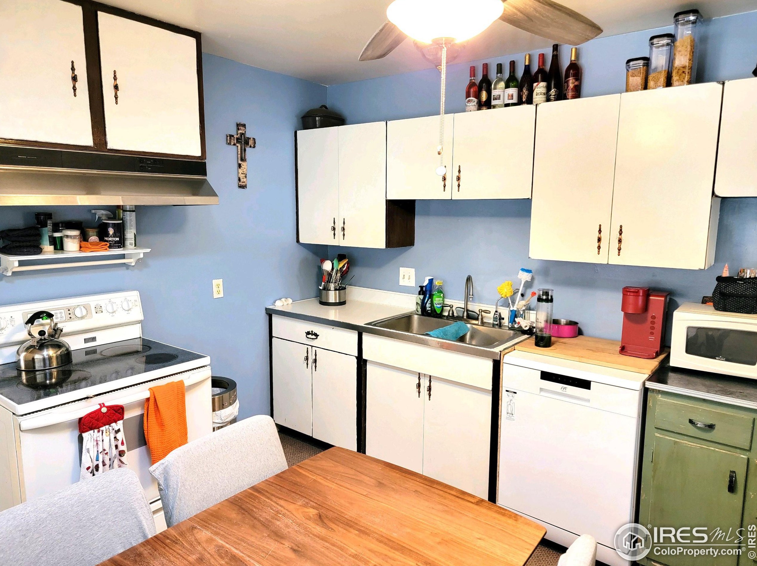 217 Colorado Pl, Sterling CO 80751-2416 exterior