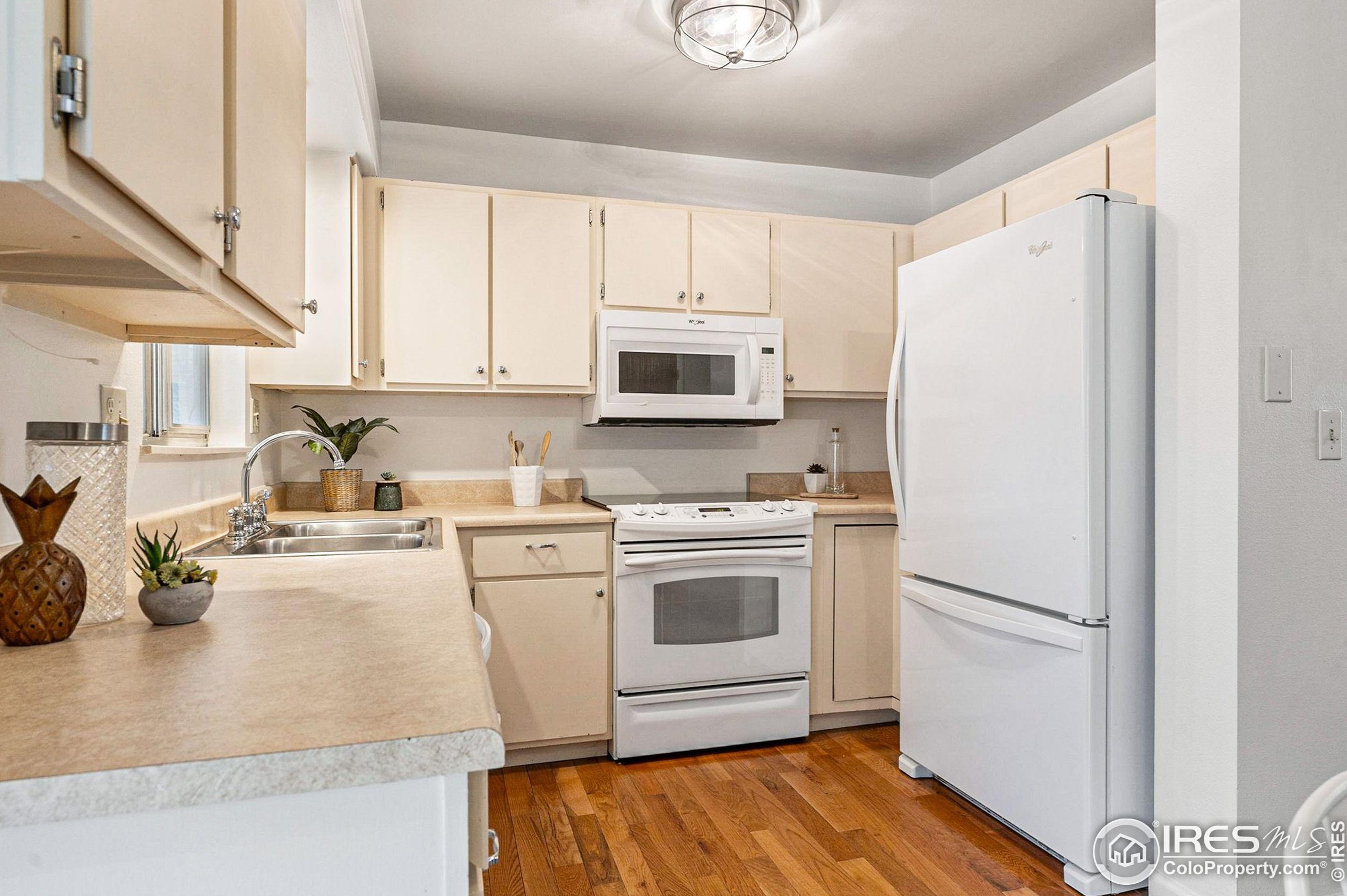 521 10th St, Fort Collins CO  80550-4825 exterior