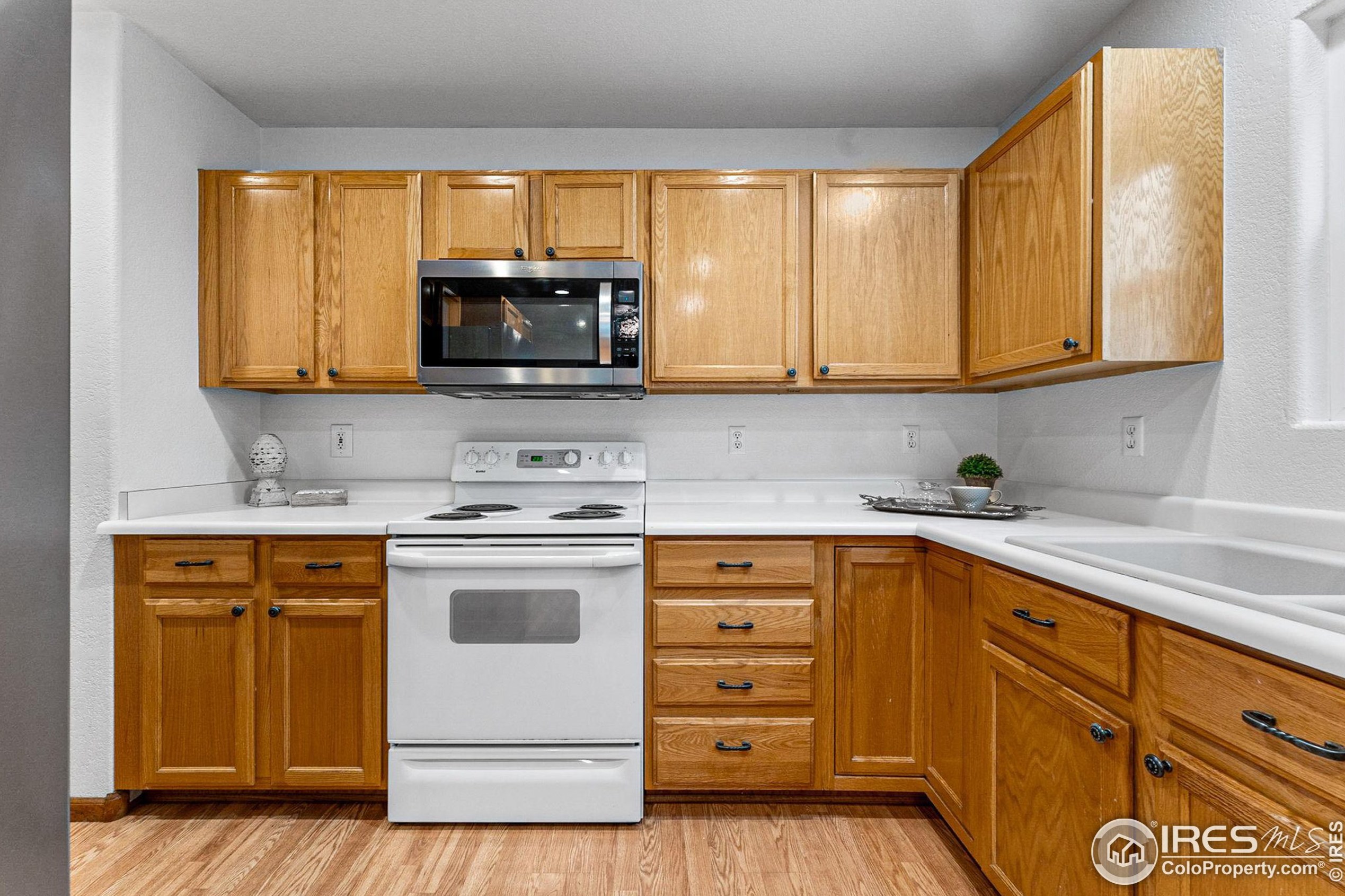 1006 Canyon Dr, Fort Collins CO  80550-5772 exterior
