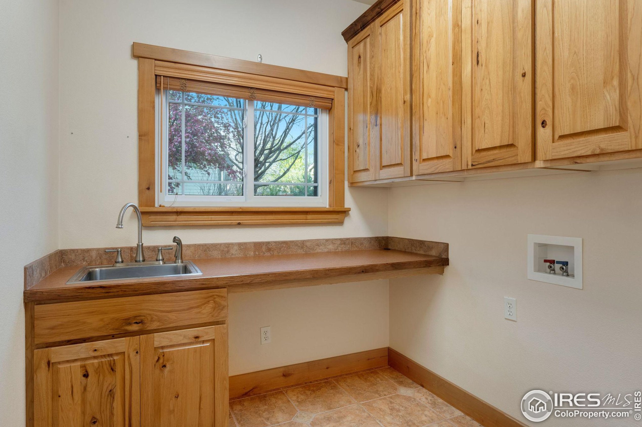 1715 Uncompahgre Dr, Loveland CO 80538-7248 exterior