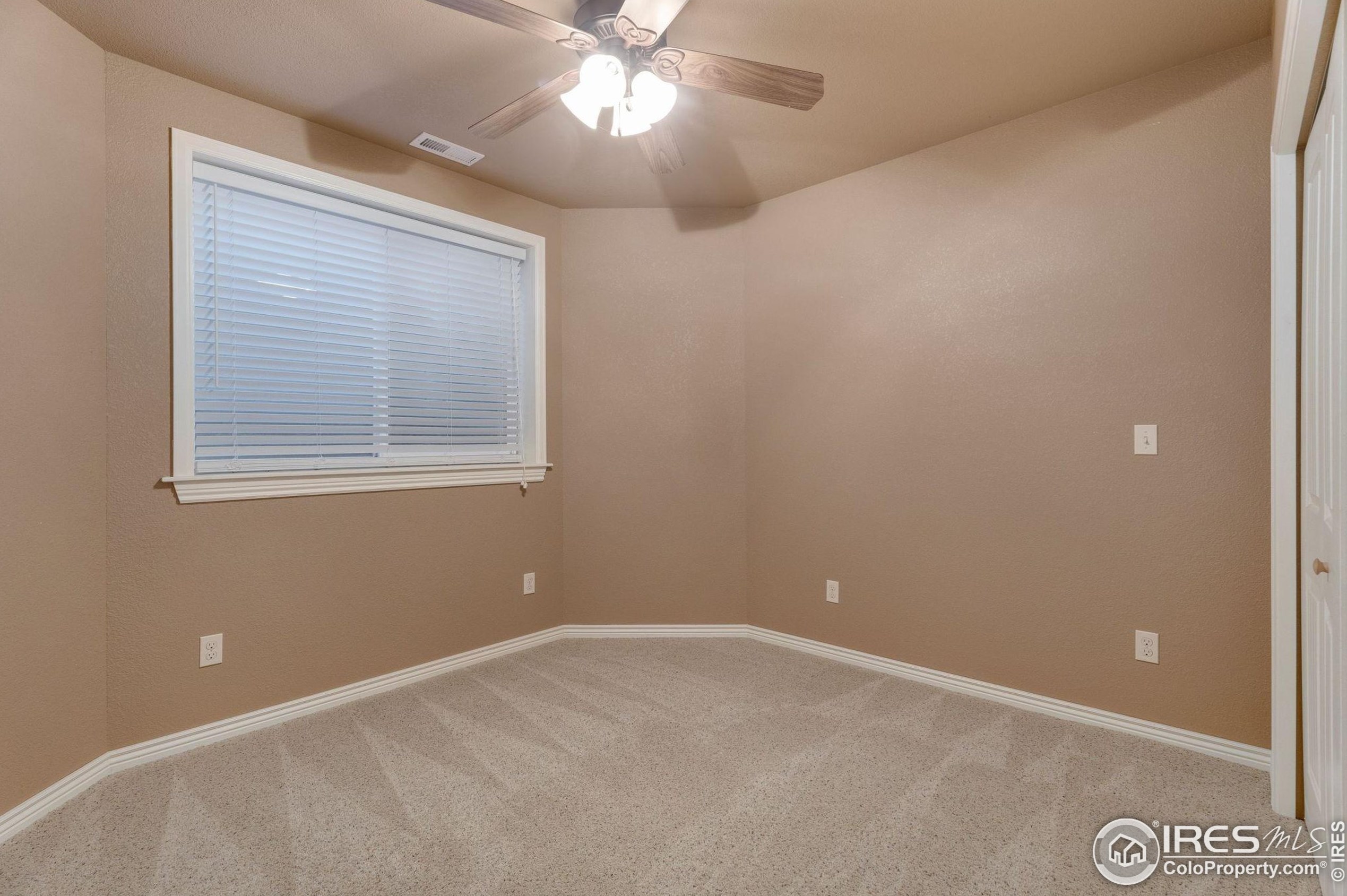 1715 Uncompahgre Dr, Loveland CO 80538-7248 exterior