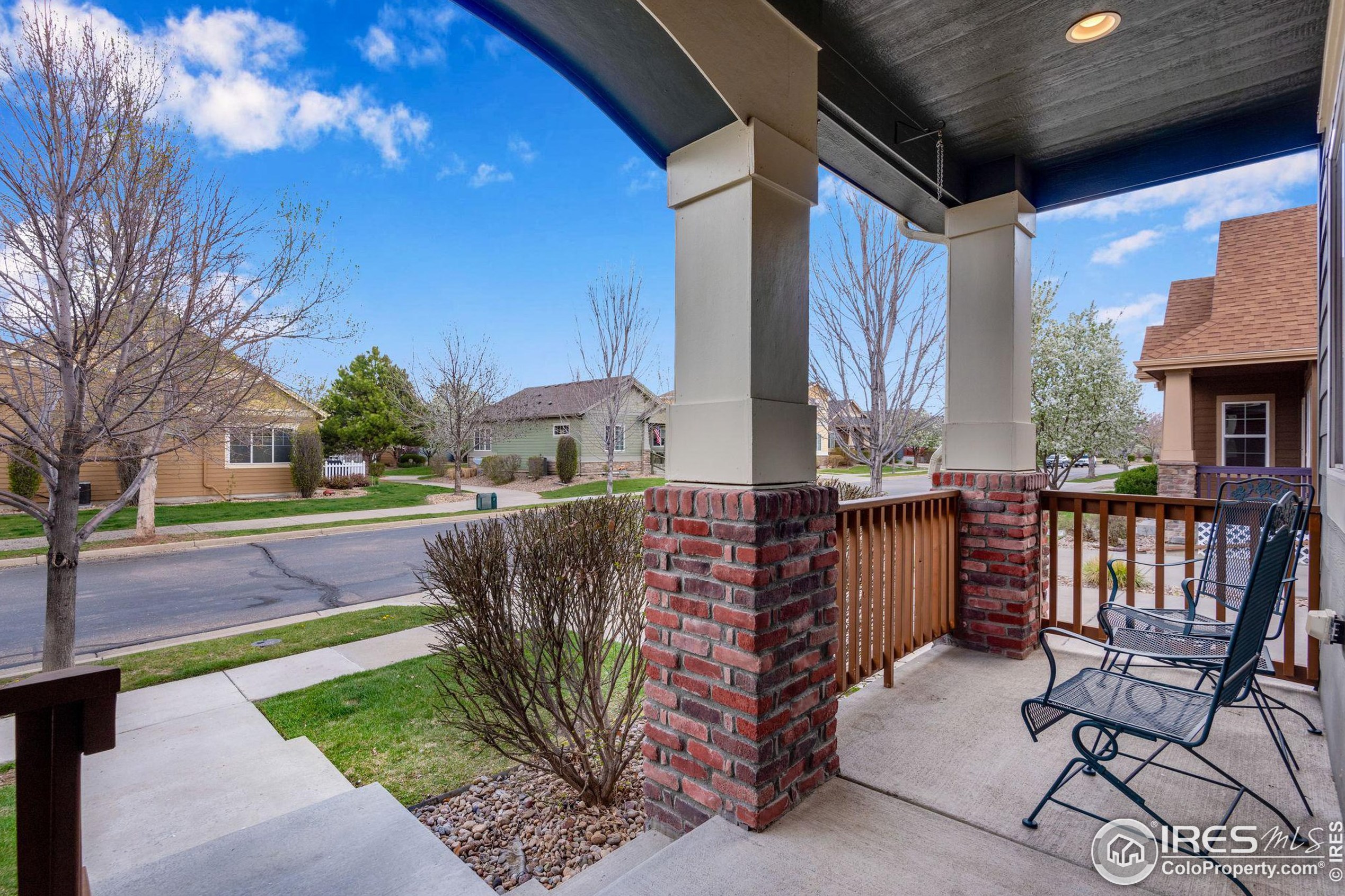 1176 Vlg Cir, Erie CO 80516-7030 exterior