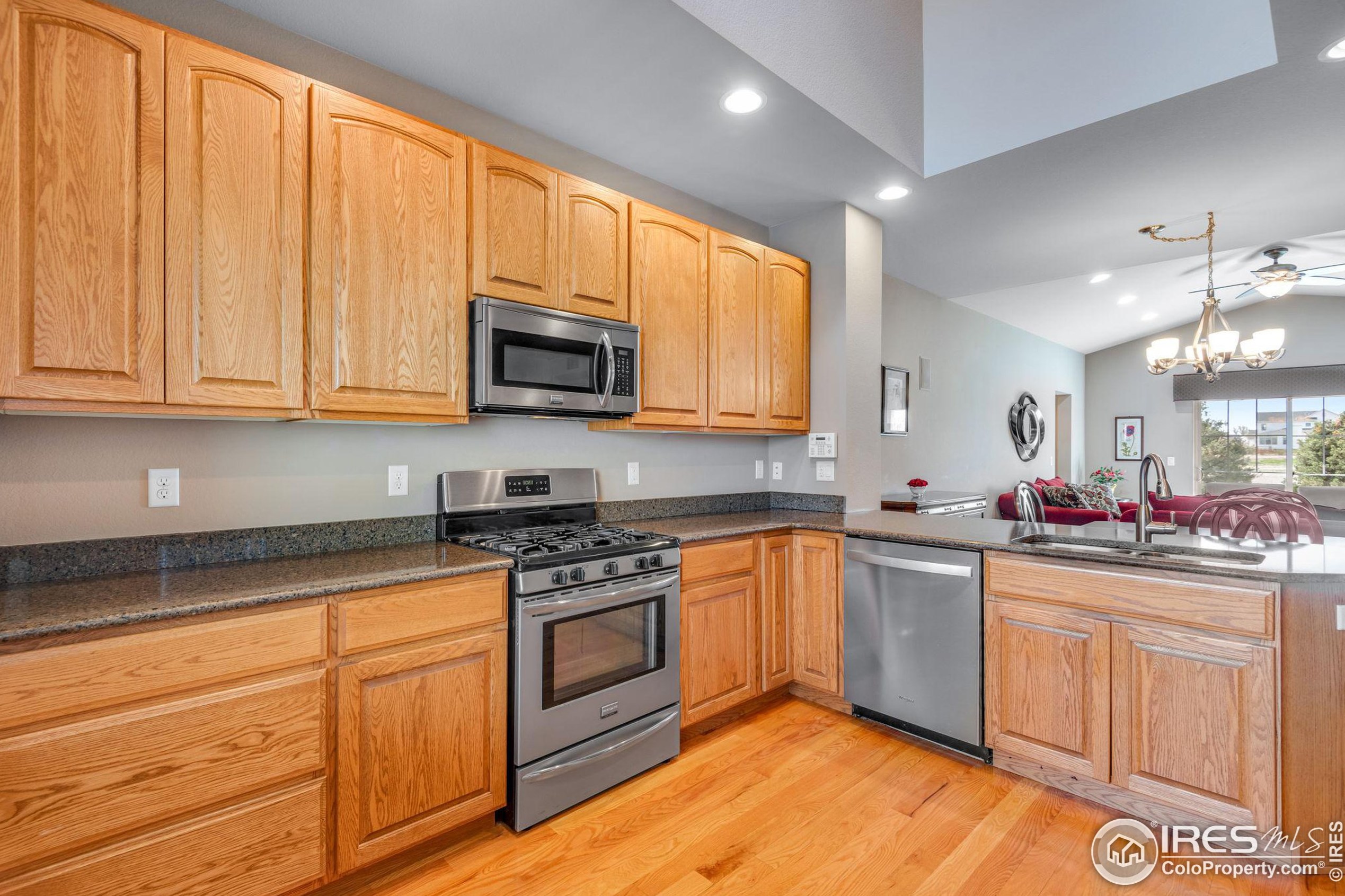 1176 Vlg Cir, Erie CO 80516-7030 exterior