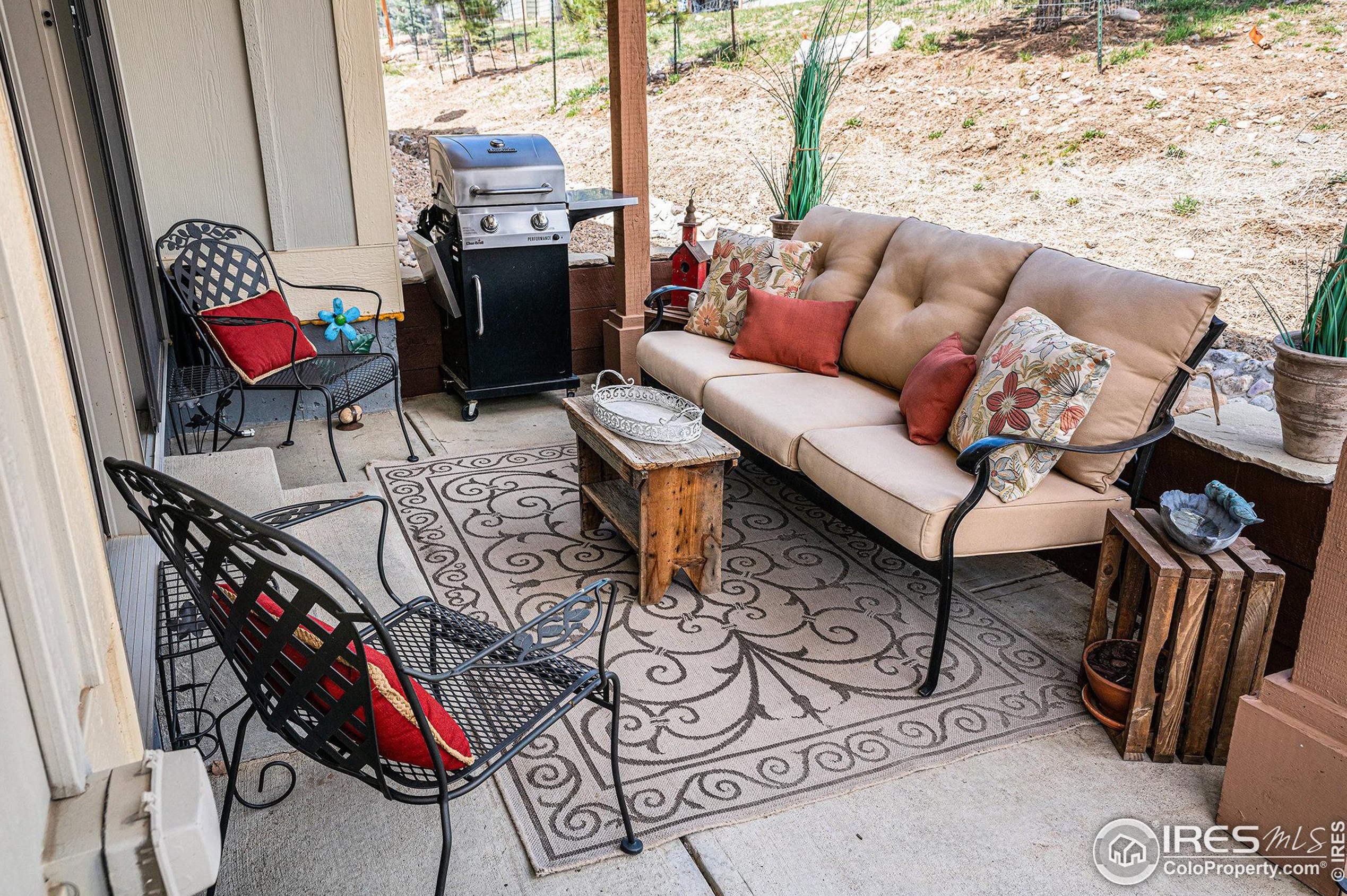 1769 Wildfire Rd, Estes Park CO 80517-9751 exterior