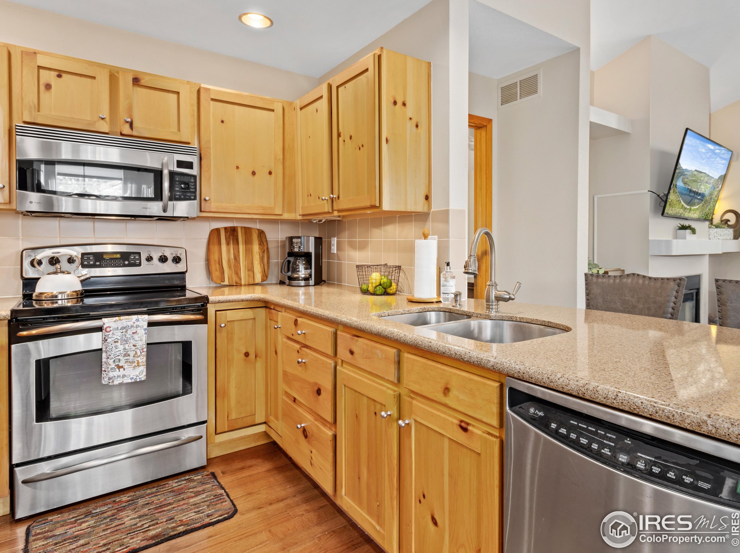 2400 Concord Cir, Lafayette CO  80026-3417 exterior