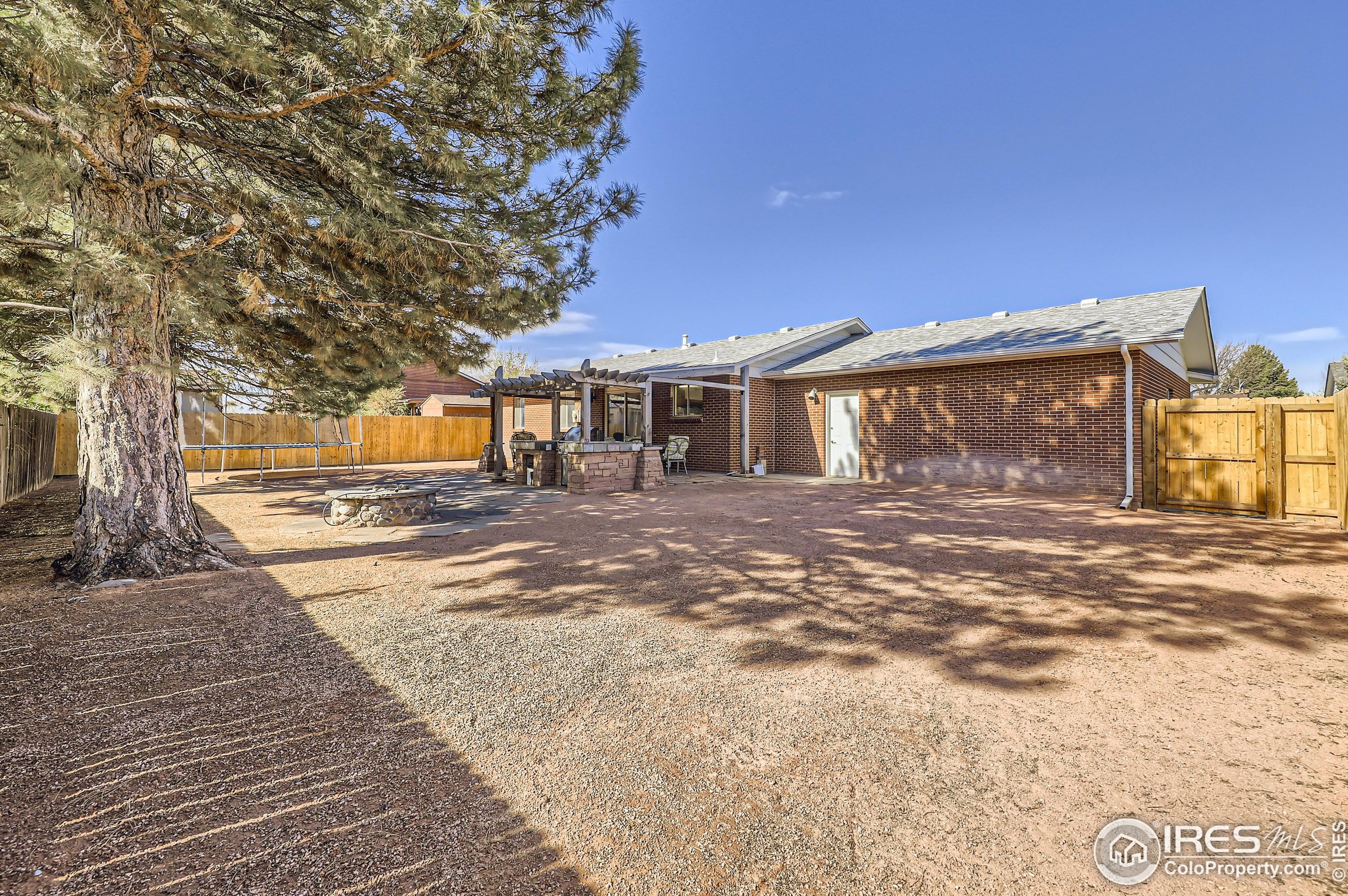 820 Broadway Ave, Wattenburg CO 80621-2611 exterior