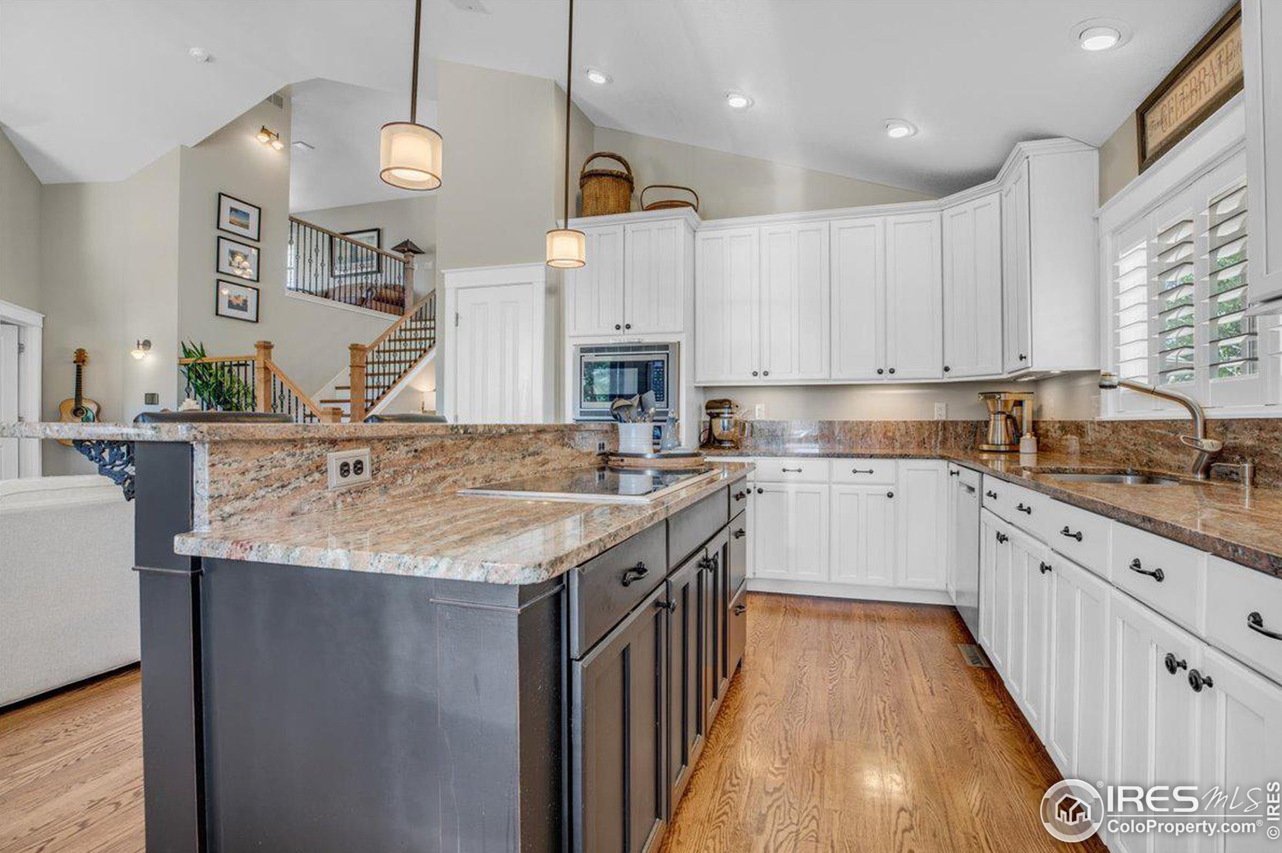 2254 Eagles Nest Dr, Lafayette CO  80026-9311 exterior