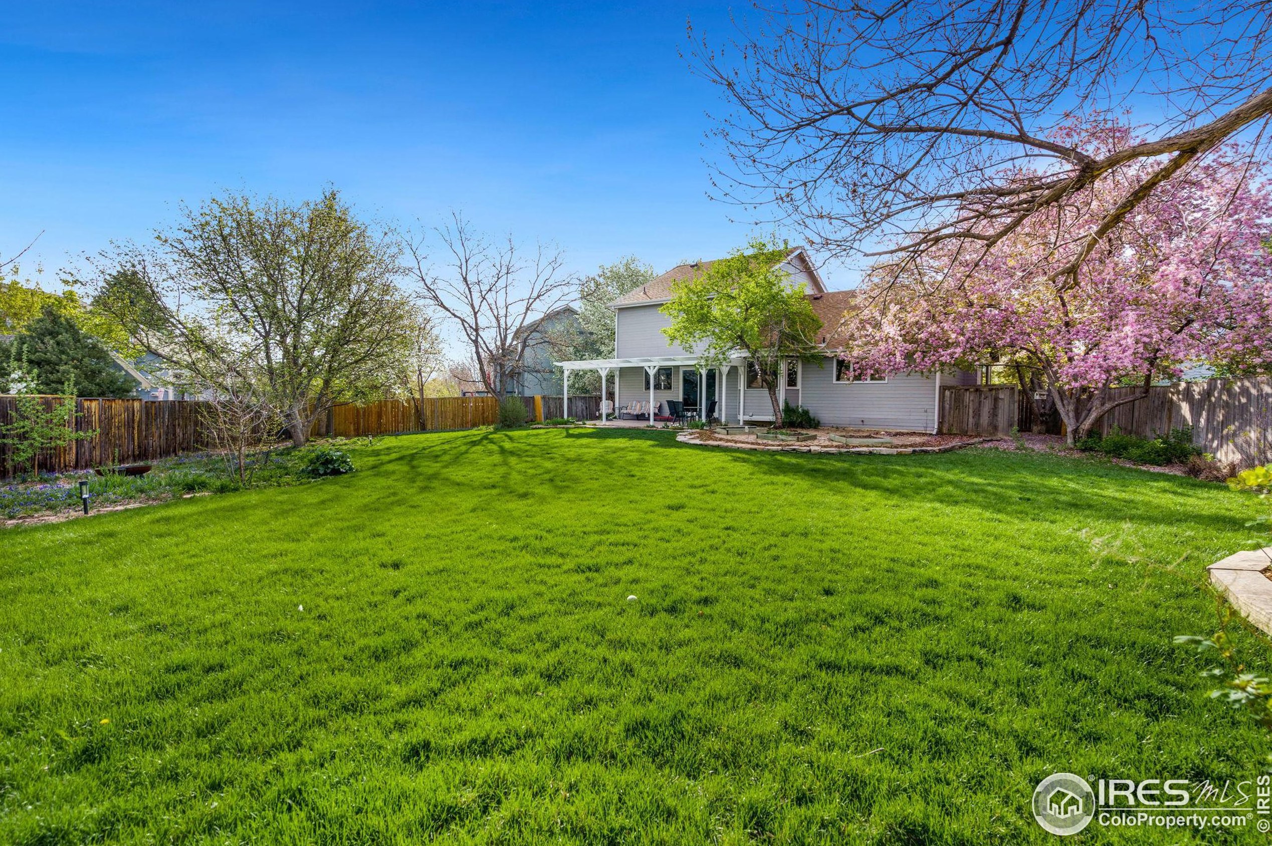 4413 Viewpoint Ct, Fort Collins CO  80526-3313 exterior
