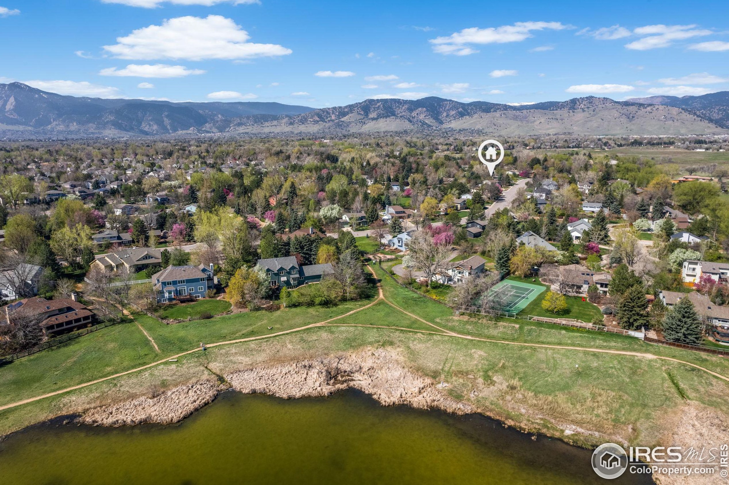 4302 Apple Way, Boulder CO  80301-1734 exterior