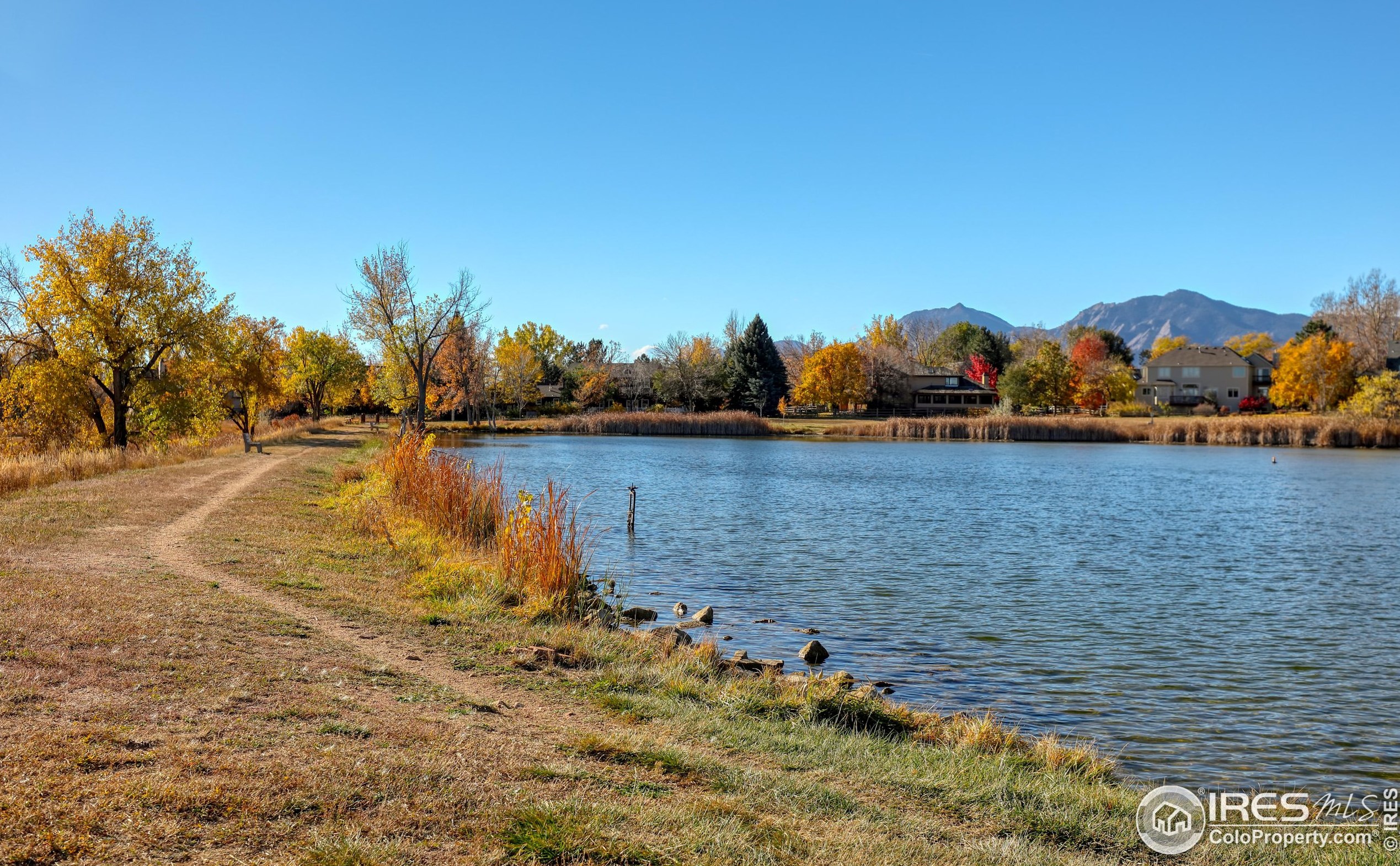 4302 Apple Way, Boulder CO  80301-1734 exterior