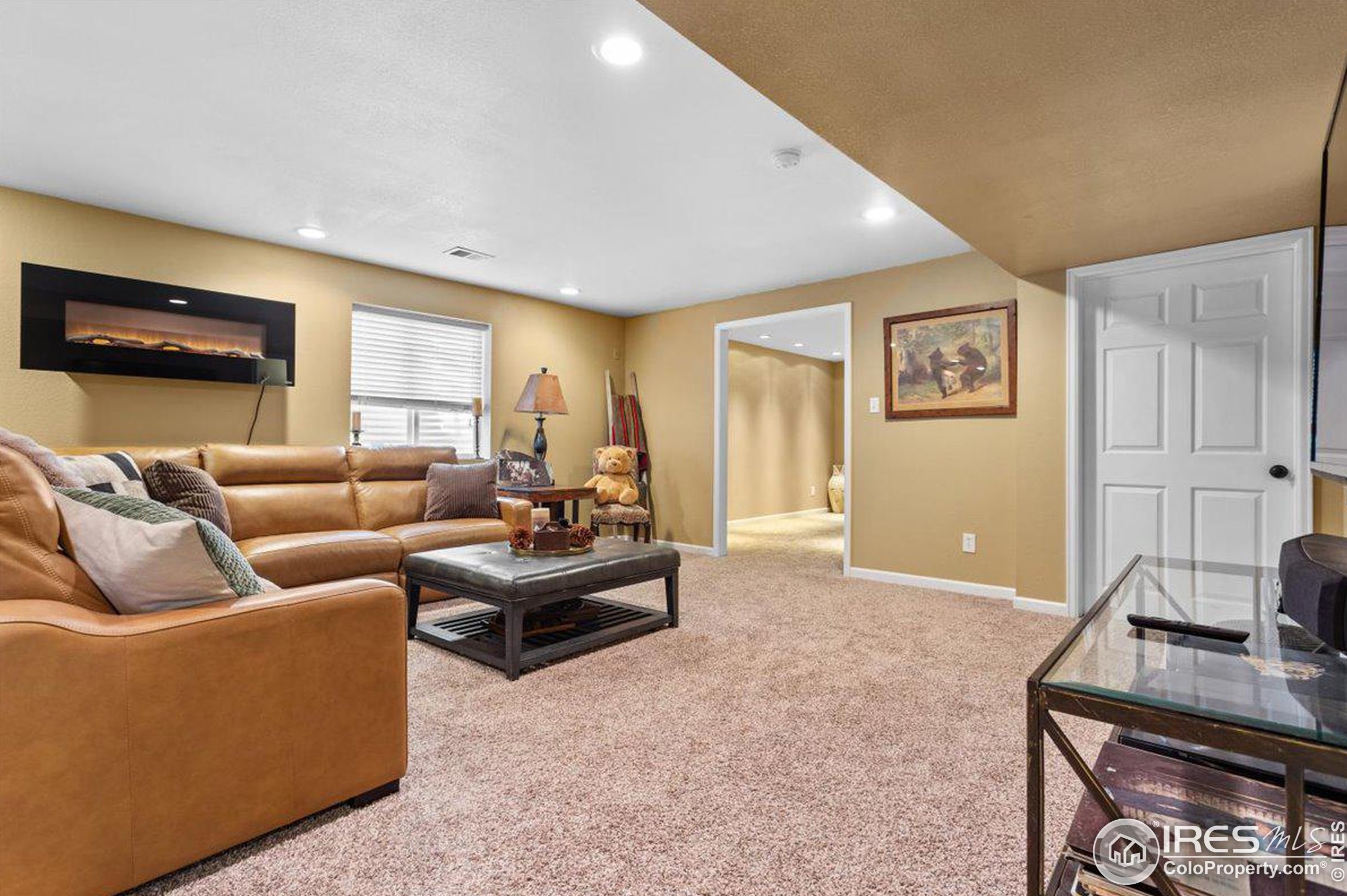 879 Emerald Dr, Fort Collins CO  80550-5552 exterior