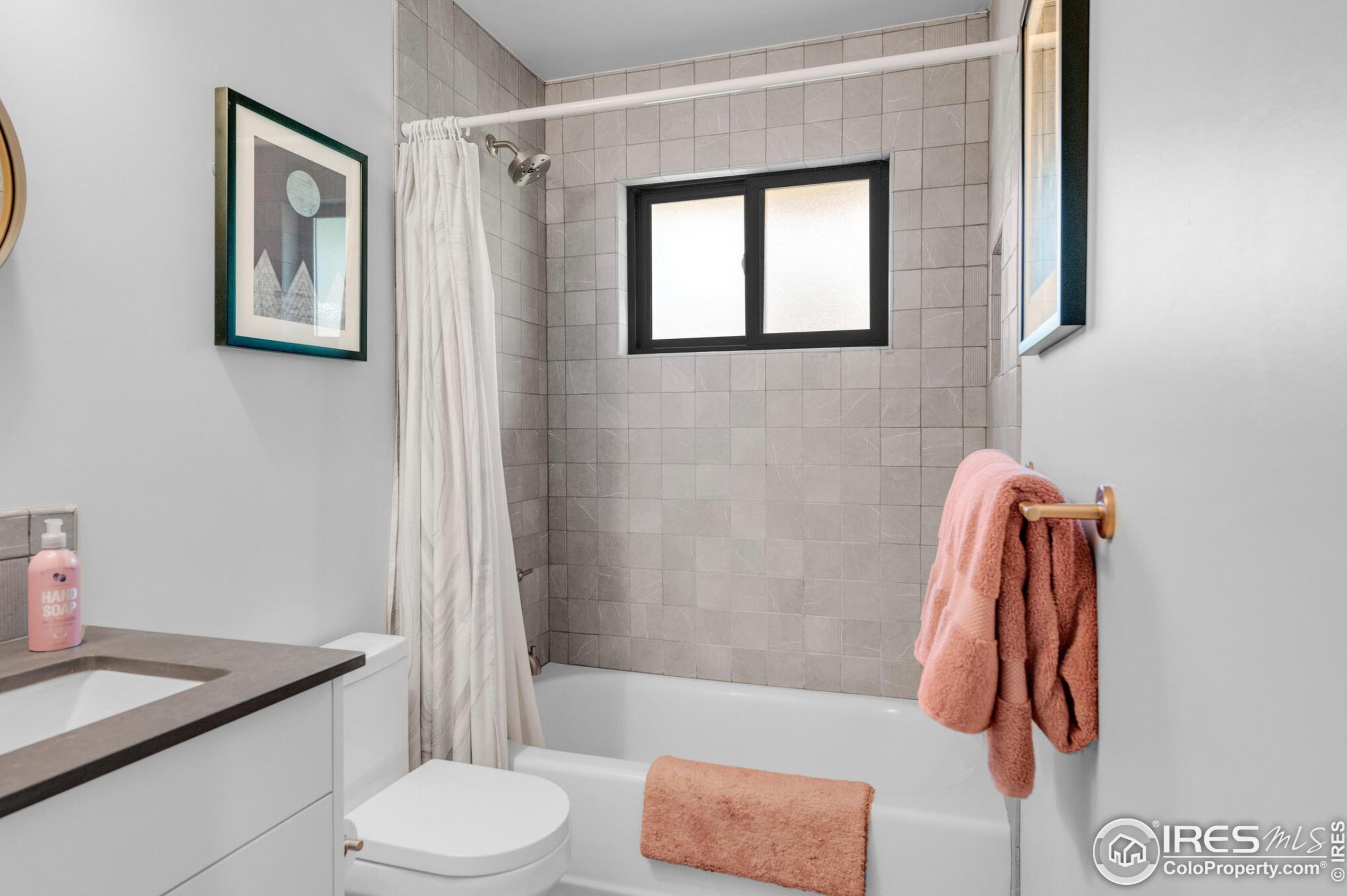 2272 Nicholl St, Boulder CO  80304-2753 exterior