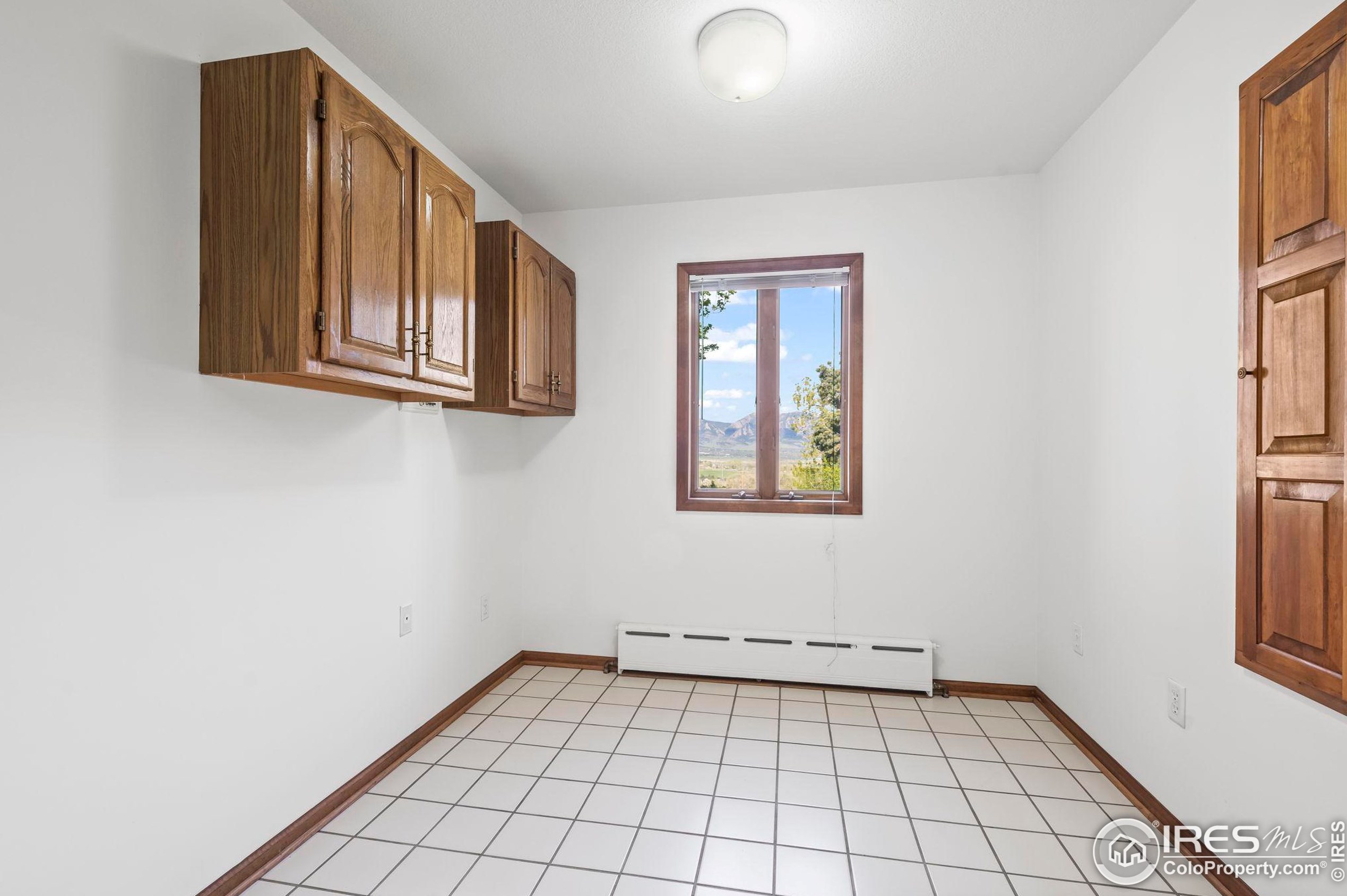 375 Majestic Vw Dr, Boulder CO  80303-4503 exterior