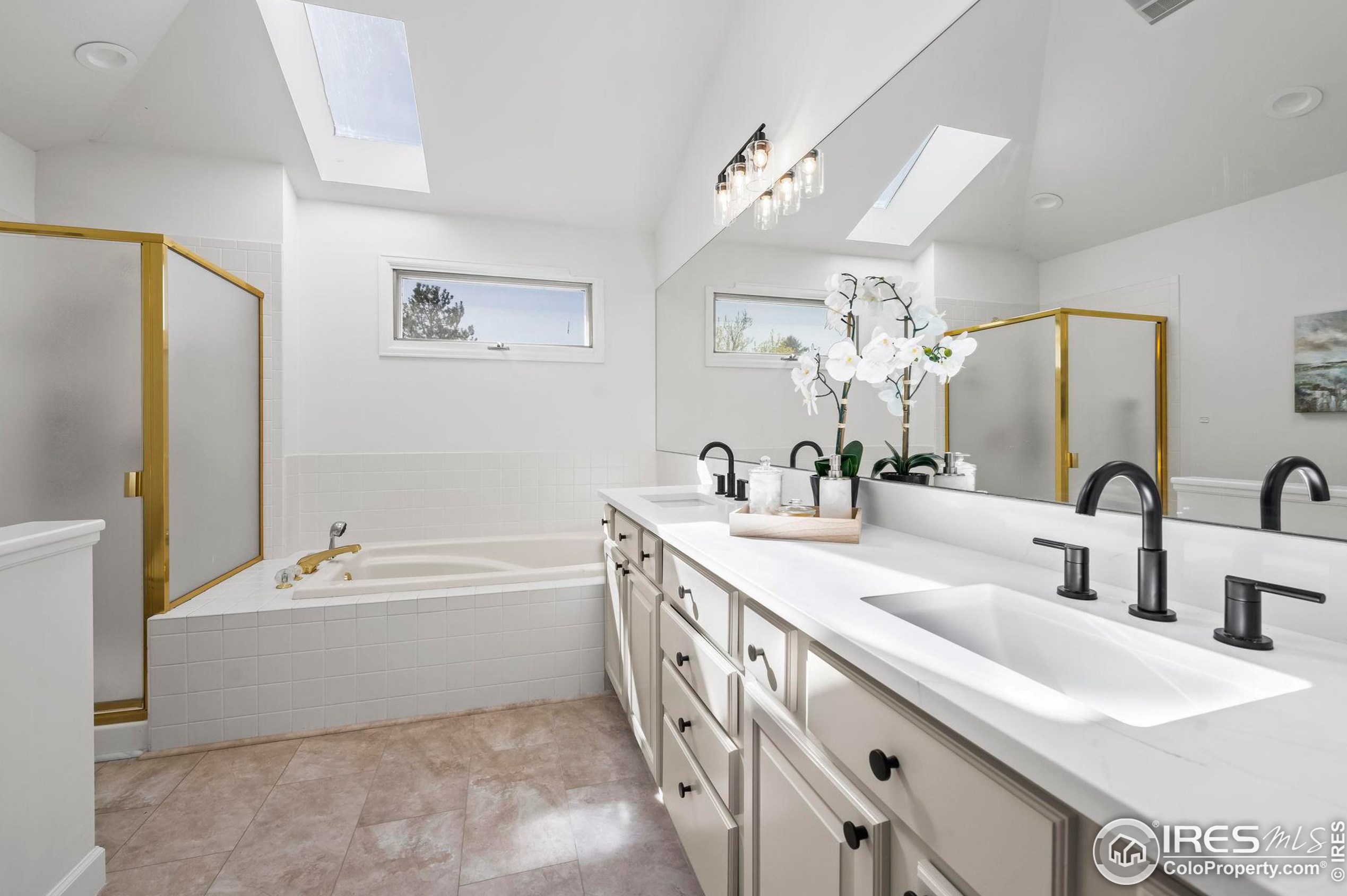 7309 Windsor Dr, Boulder CO 80301-3718 exterior