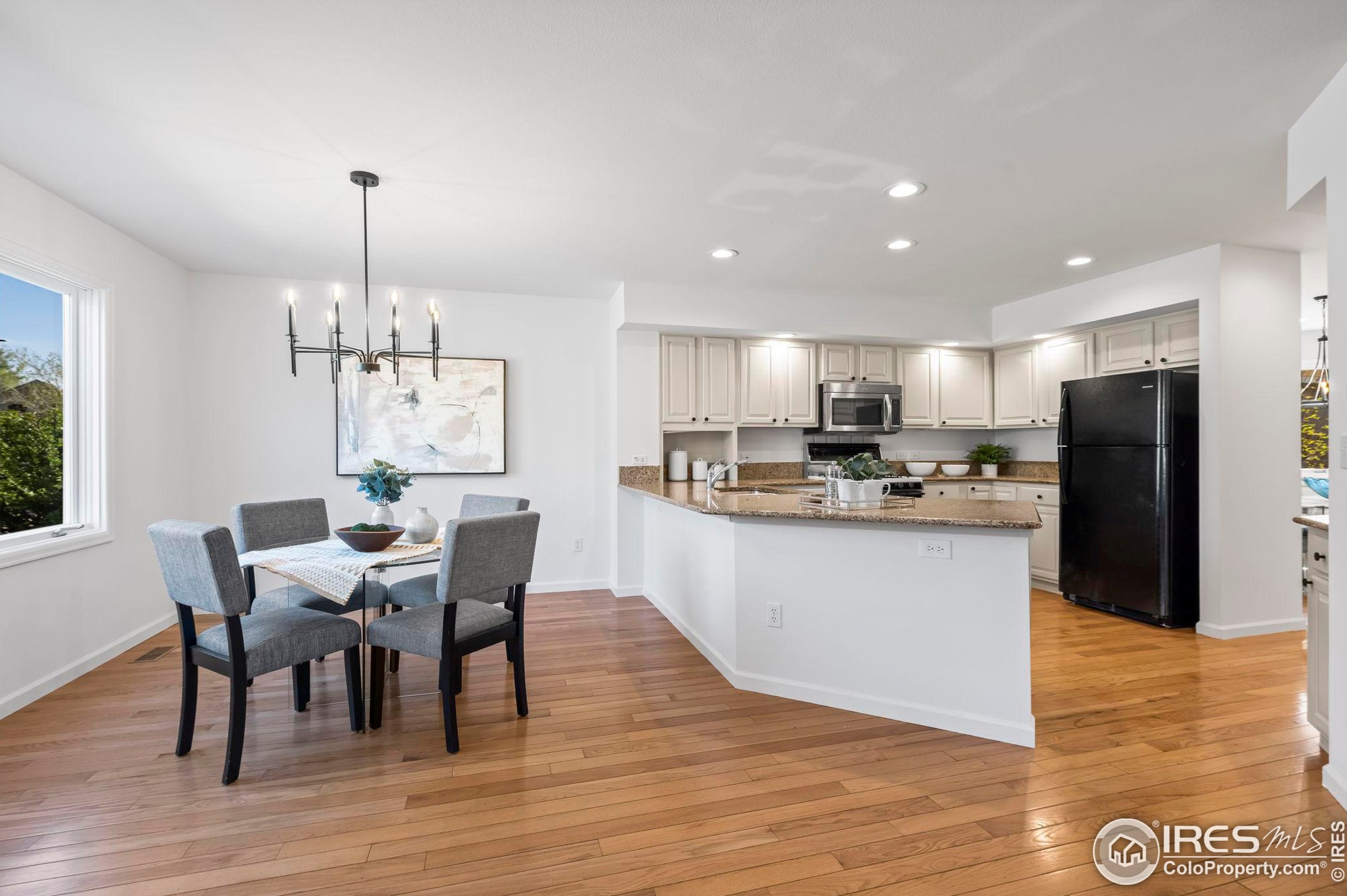 7309 Windsor Dr, Boulder CO 80301-3718 exterior