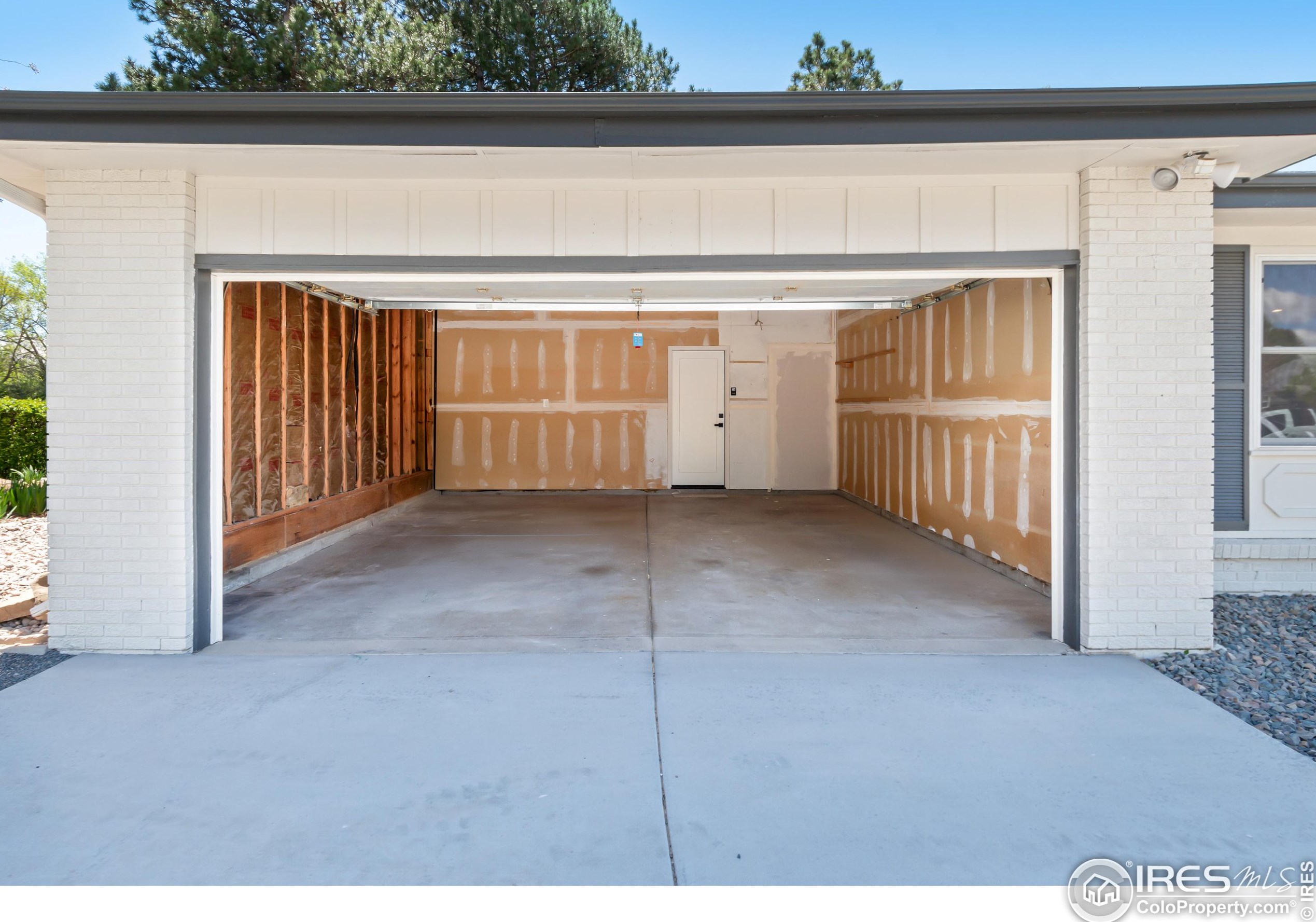 1817 Cannes Ct, Fort Collins CO  80524-1946 exterior