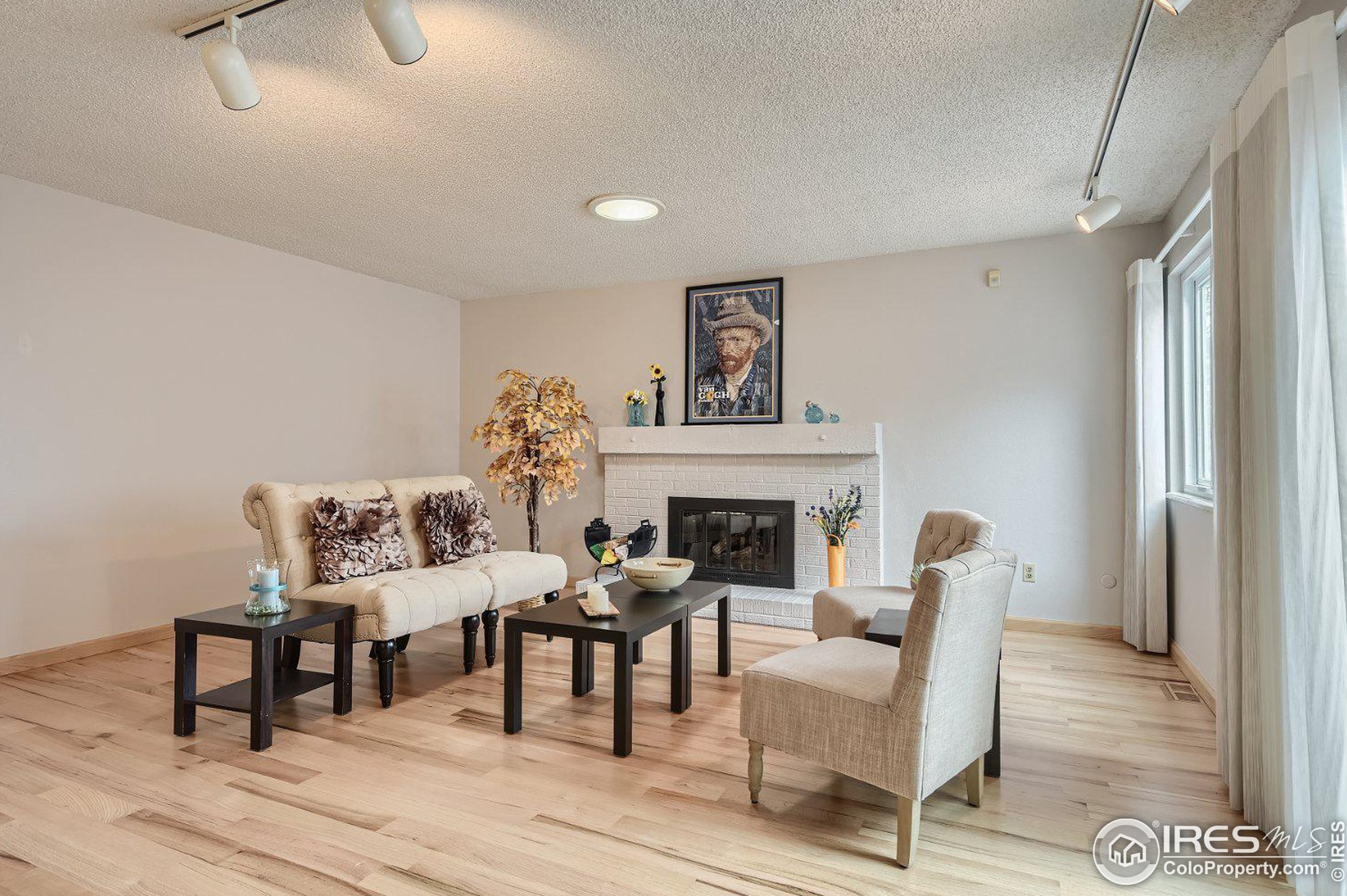 7265 Maple Dr, Aurora CO 80226-2029 exterior