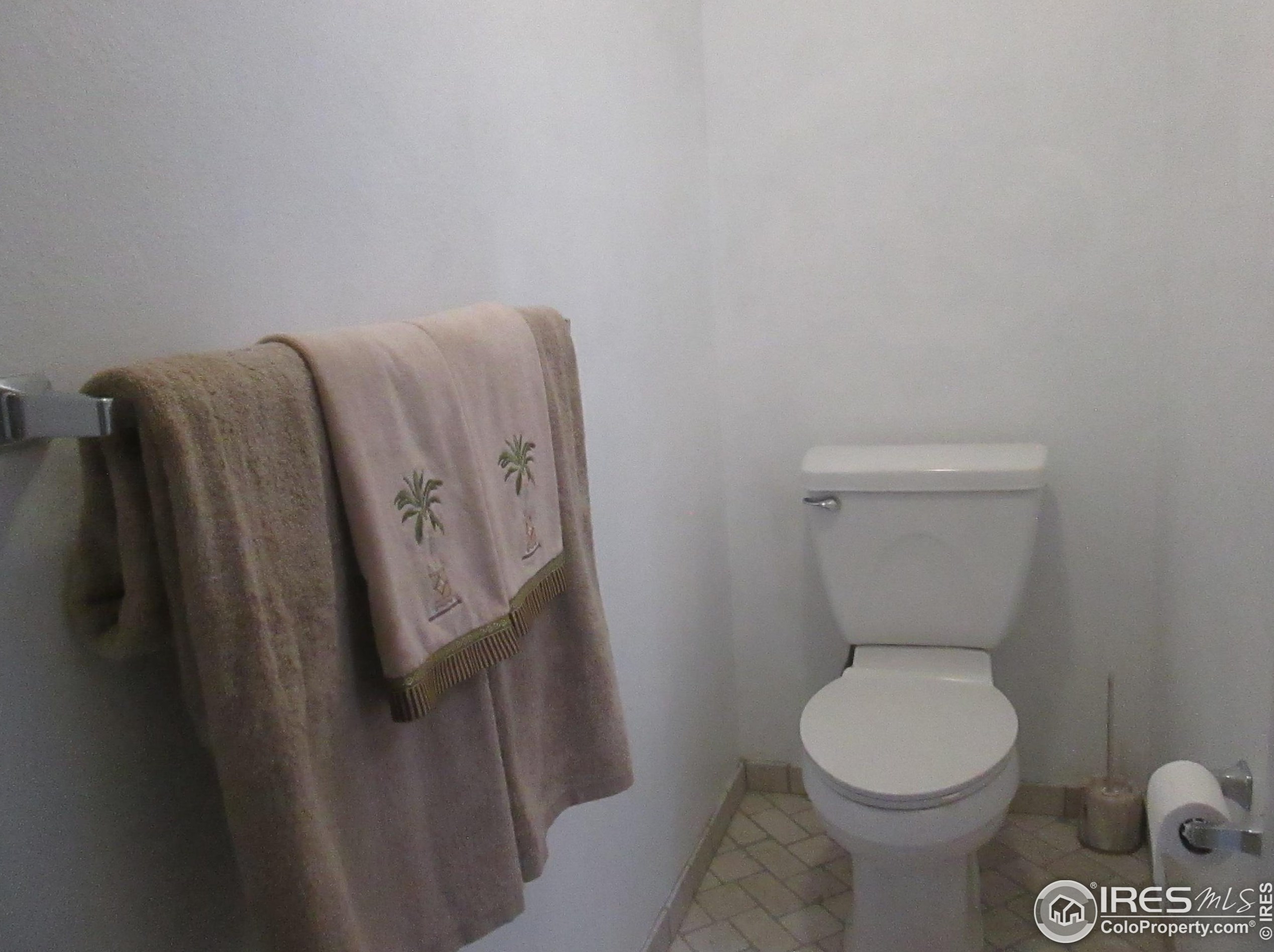 7265 Maple Dr, Aurora CO 80226-2029 exterior