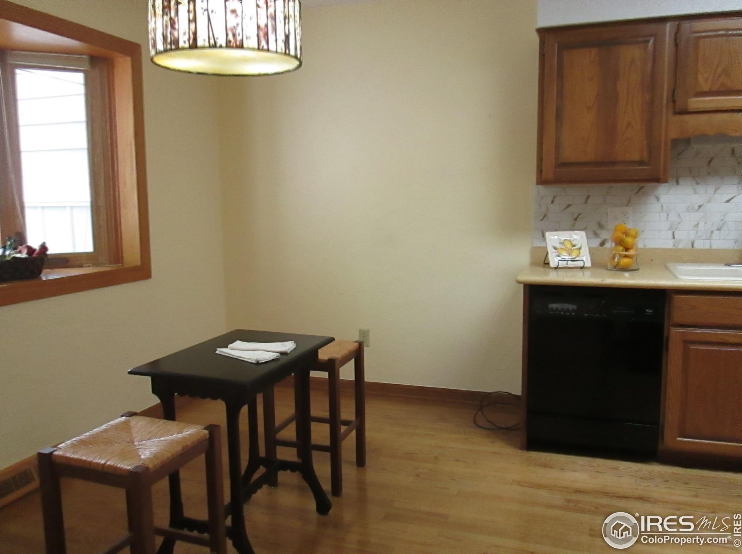 7265 Maple Dr, Aurora CO 80226-2029 exterior