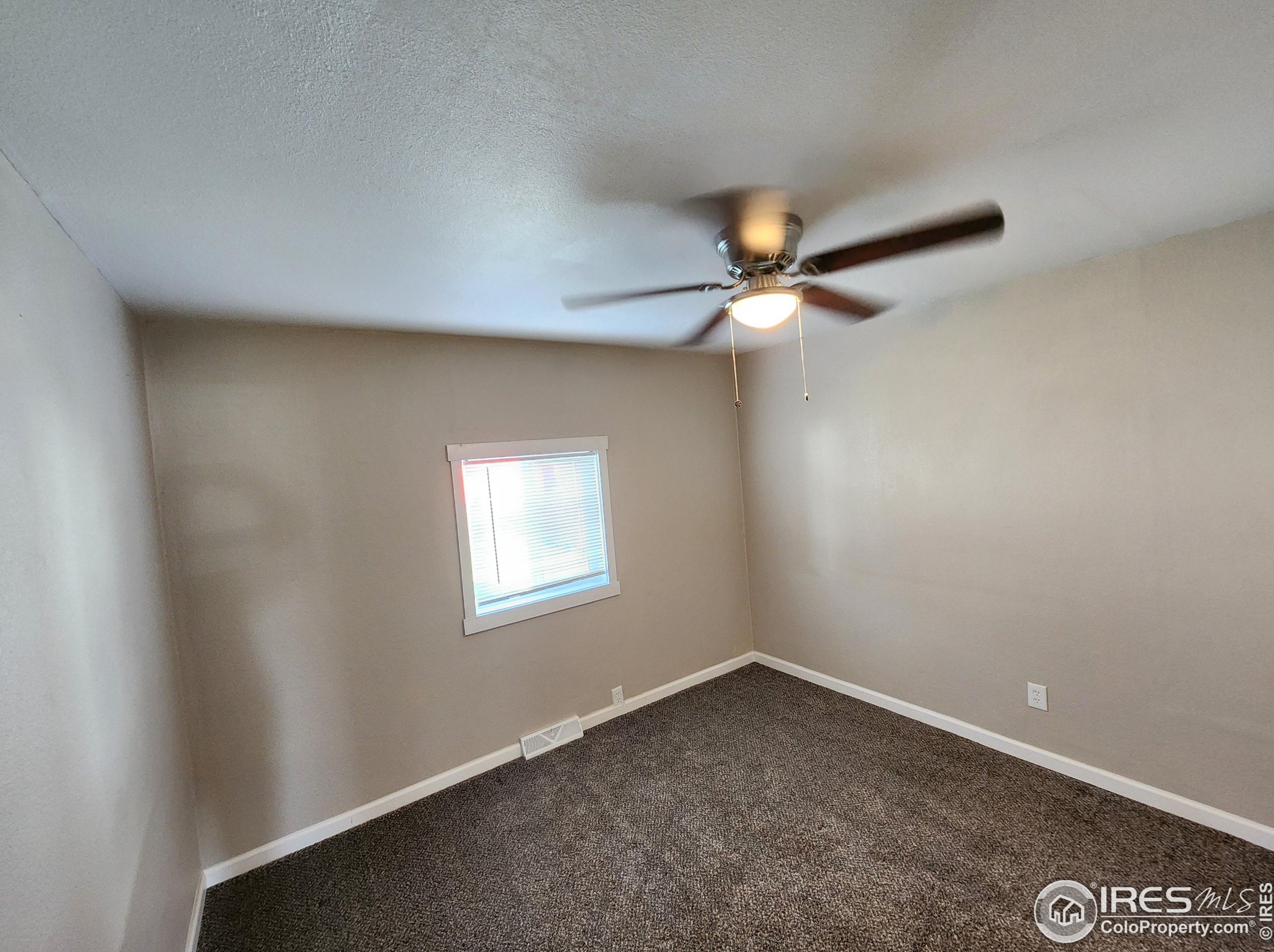 212 10th Ave, Sterling CO 80751-4402 exterior