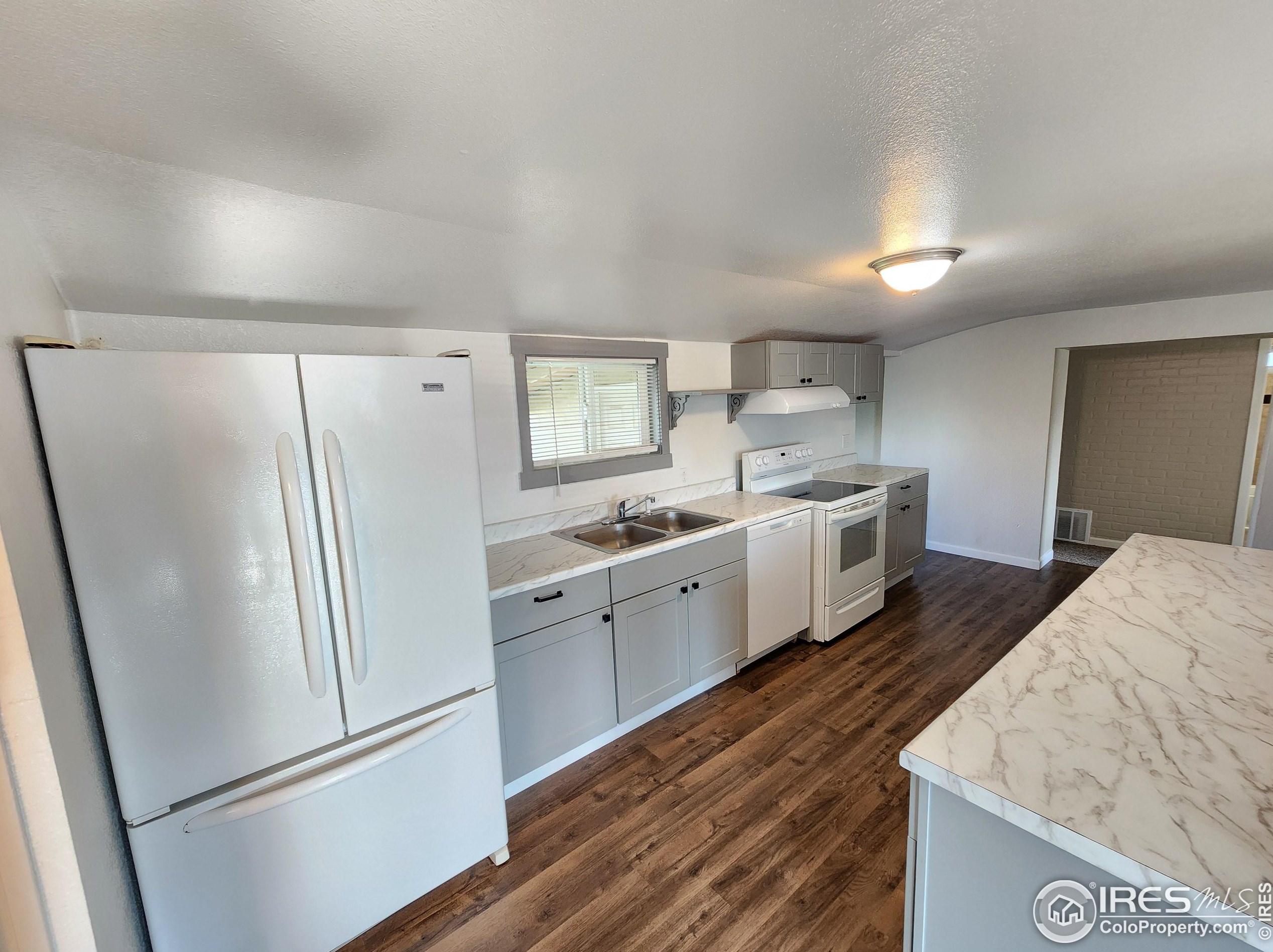 212 10th Ave, Sterling CO 80751-4402 exterior