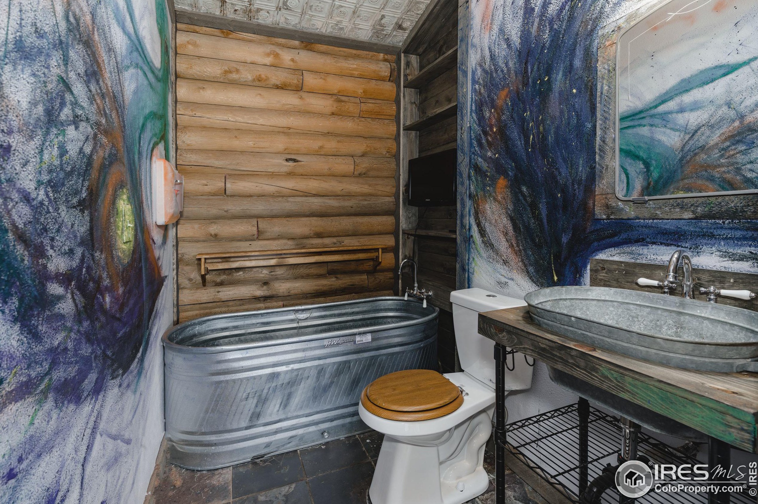 486 Okmulgee Cir, Red Feather Lakes CO 80545-8637 exterior