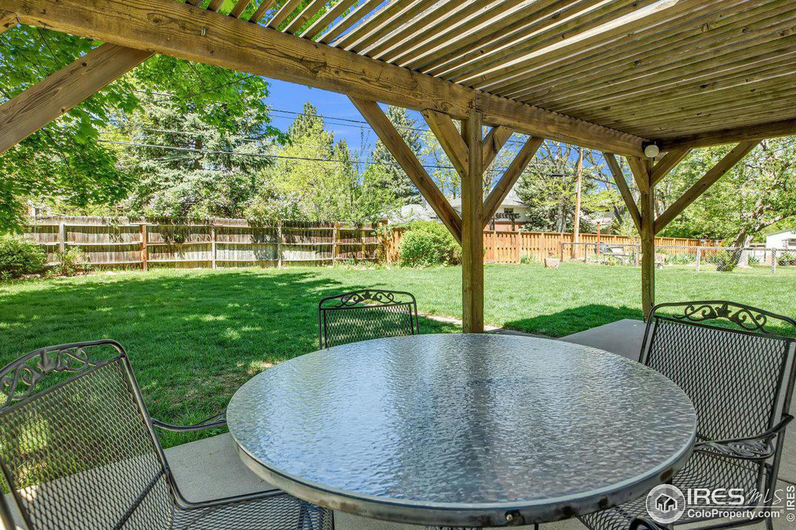 1065 Edinboro Dr, Boulder CO  80305-6430 exterior