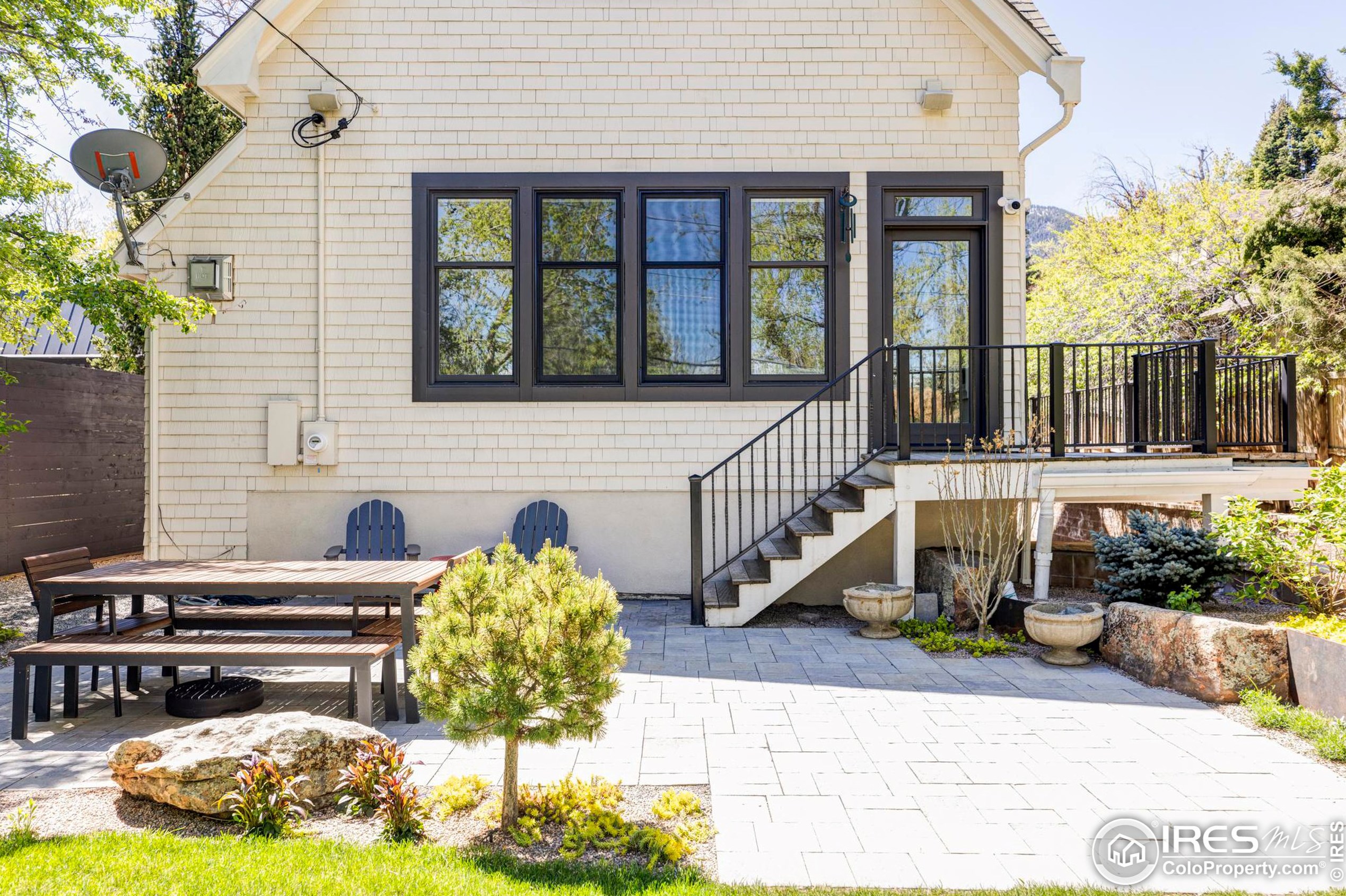 563 Arapahoe Ave, Boulder CO  80302-5908 exterior