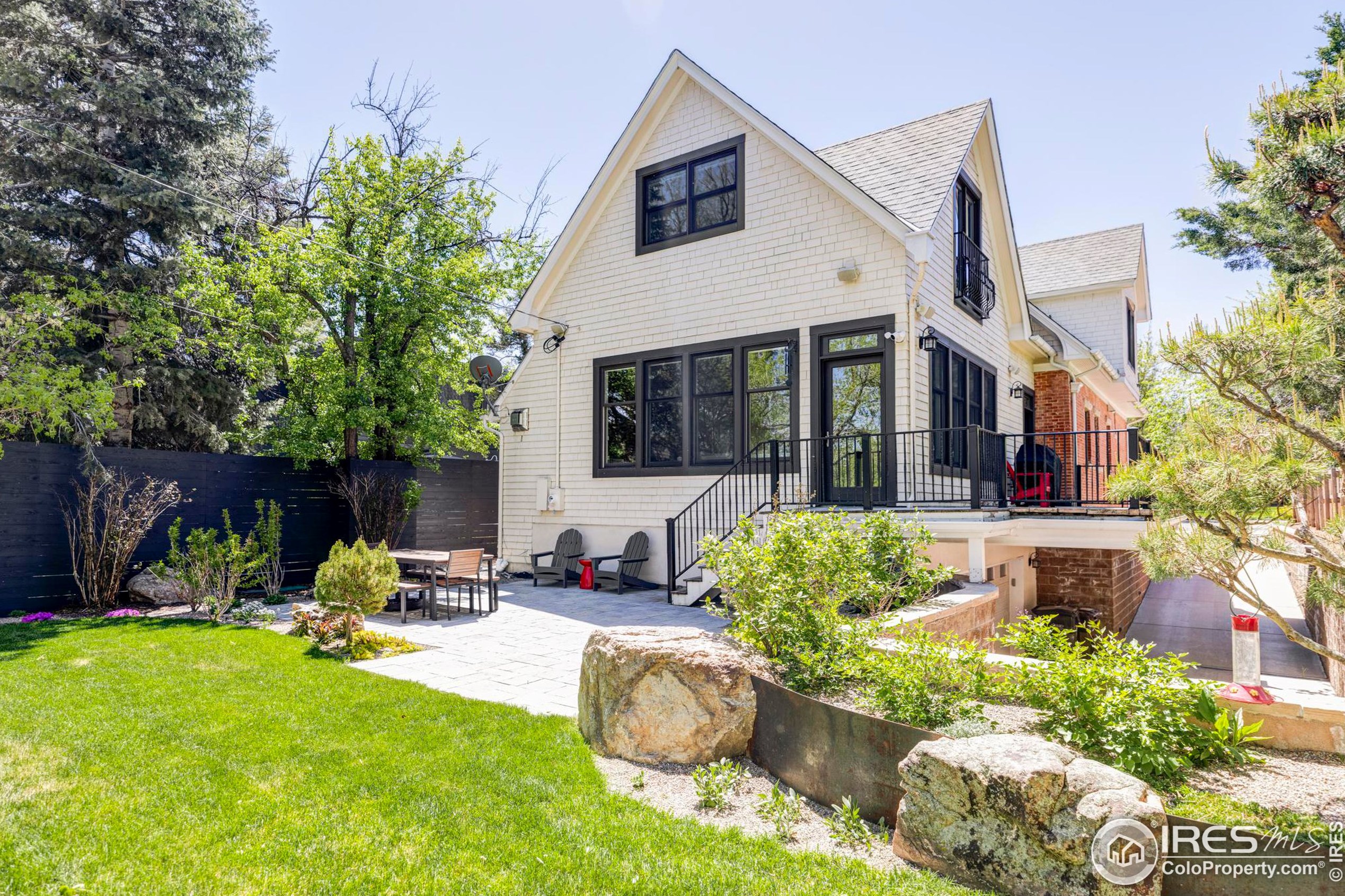 563 Arapahoe Ave, Boulder CO  80302-5908 exterior