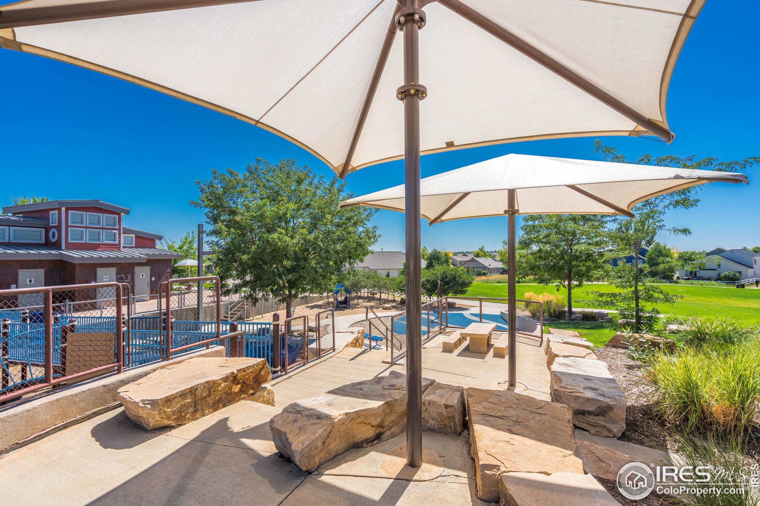 1233 Intrepid Dr, Fort Collins CO  80526-9656 exterior