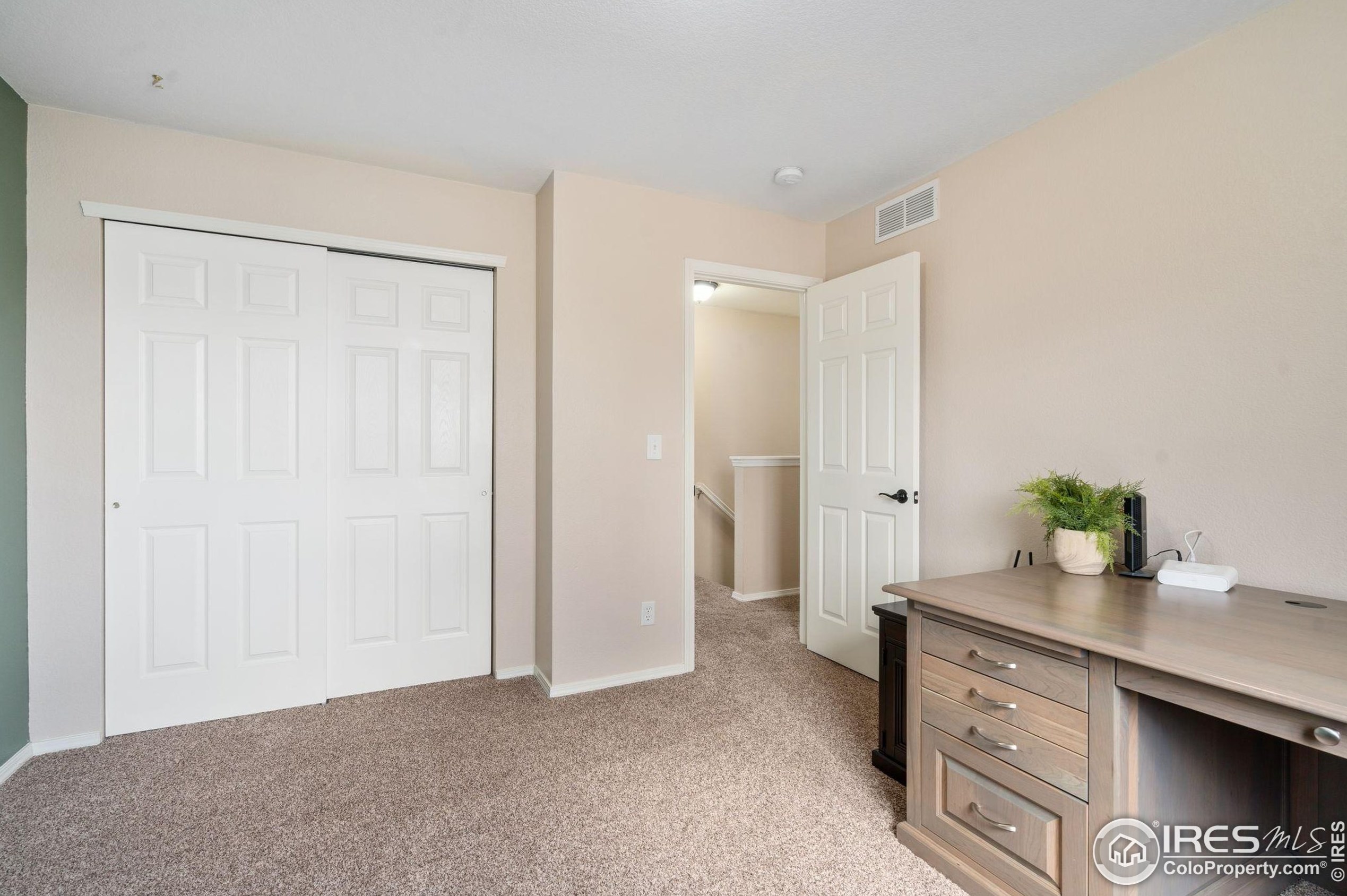 1233 Intrepid Dr, Fort Collins CO  80526-9656 exterior