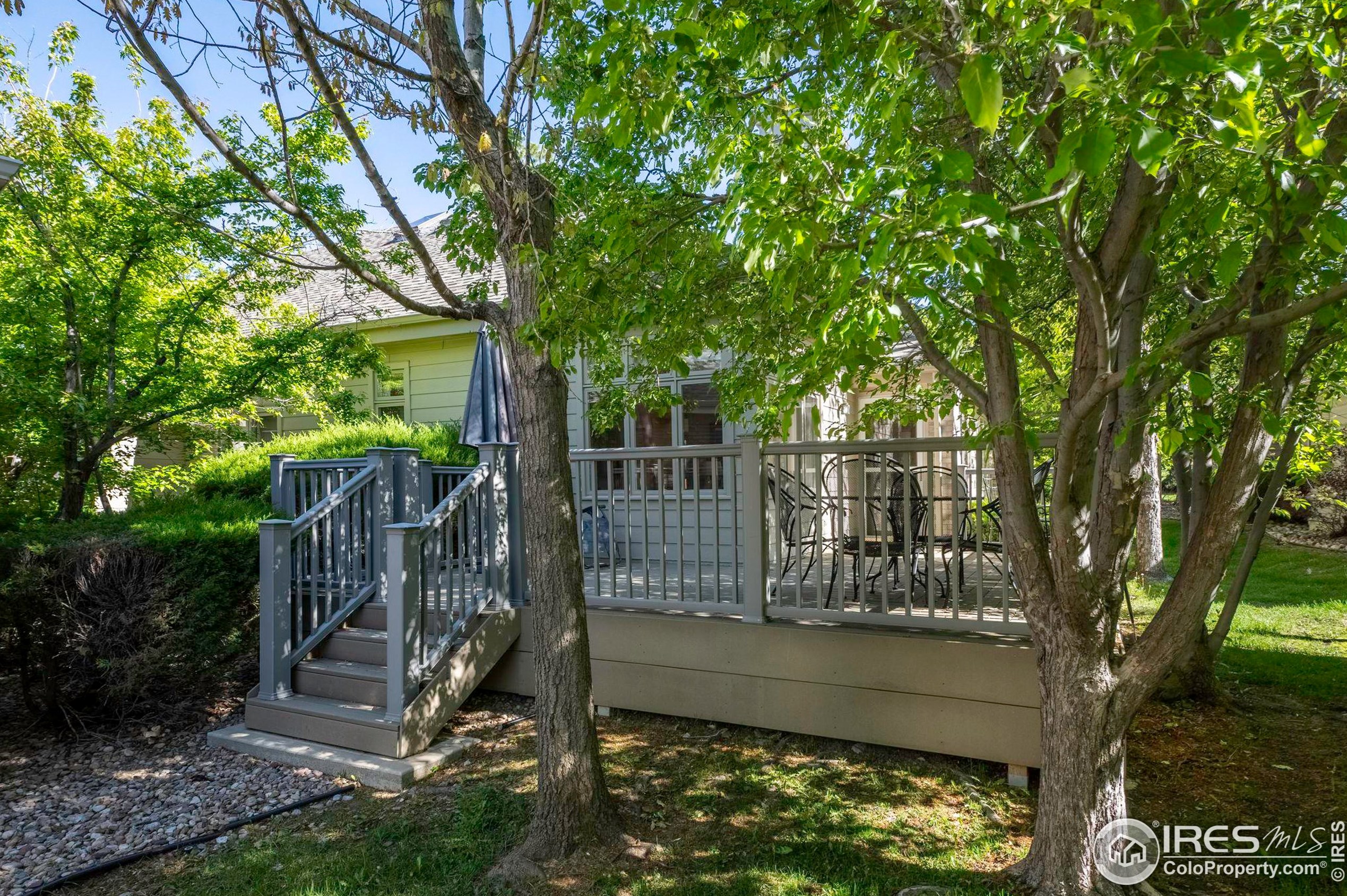 7329 Windsor Dr, Boulder CO 80301-3718 exterior