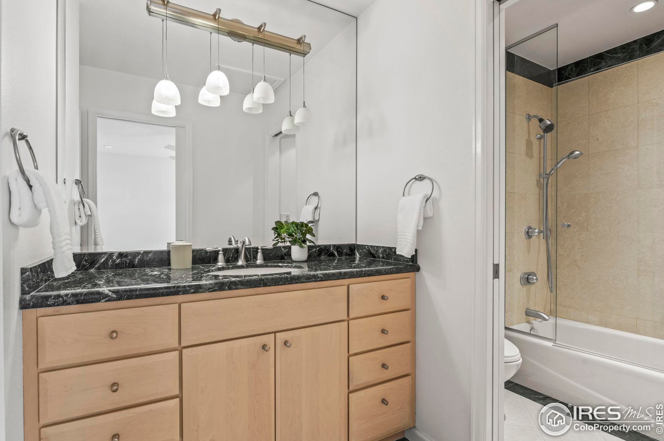 7358 Buckingham Ct, Boulder CO 80301-6410 exterior