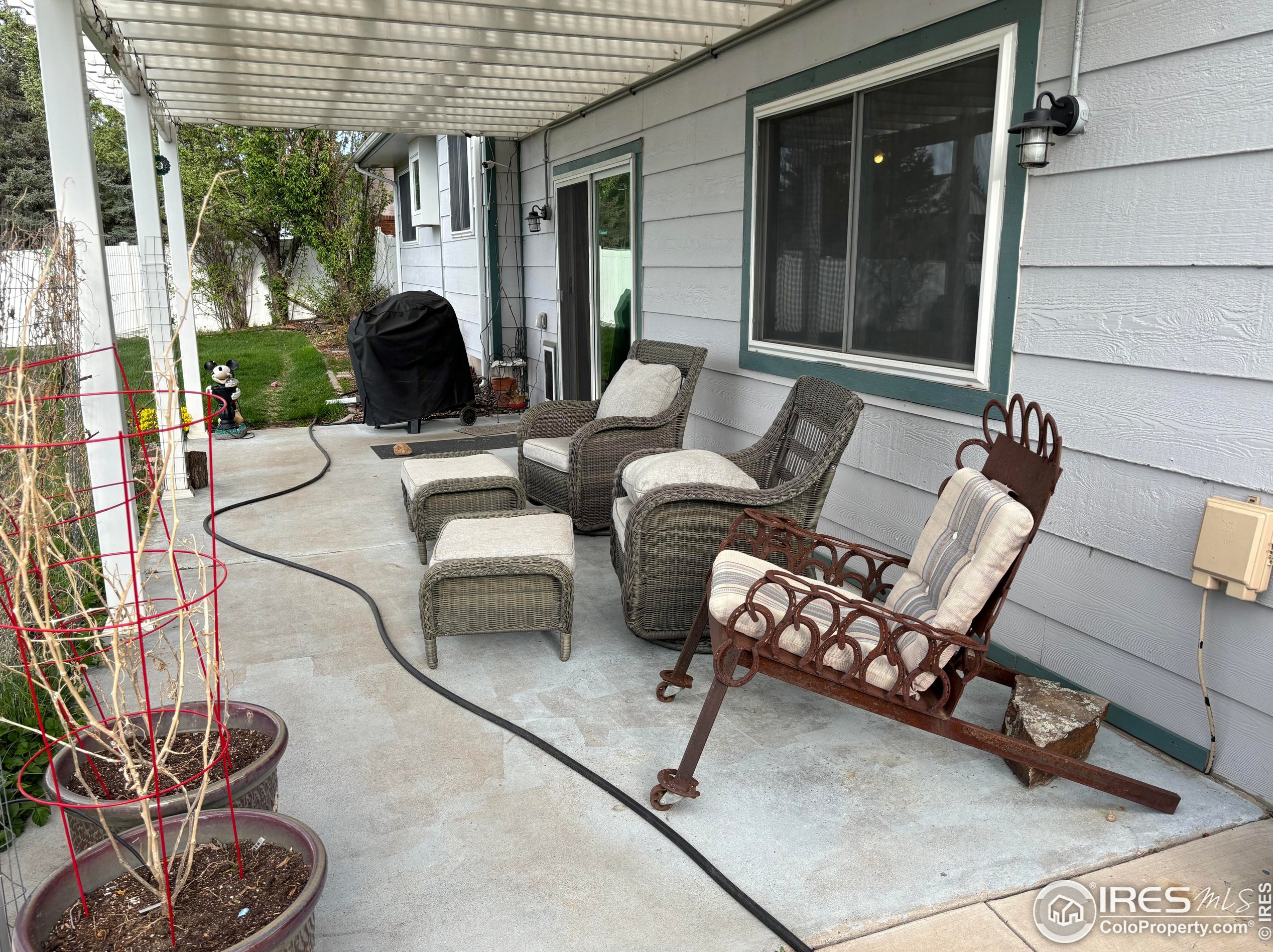 2203 Mountair Ln, Greeley CO 80634-7552 exterior