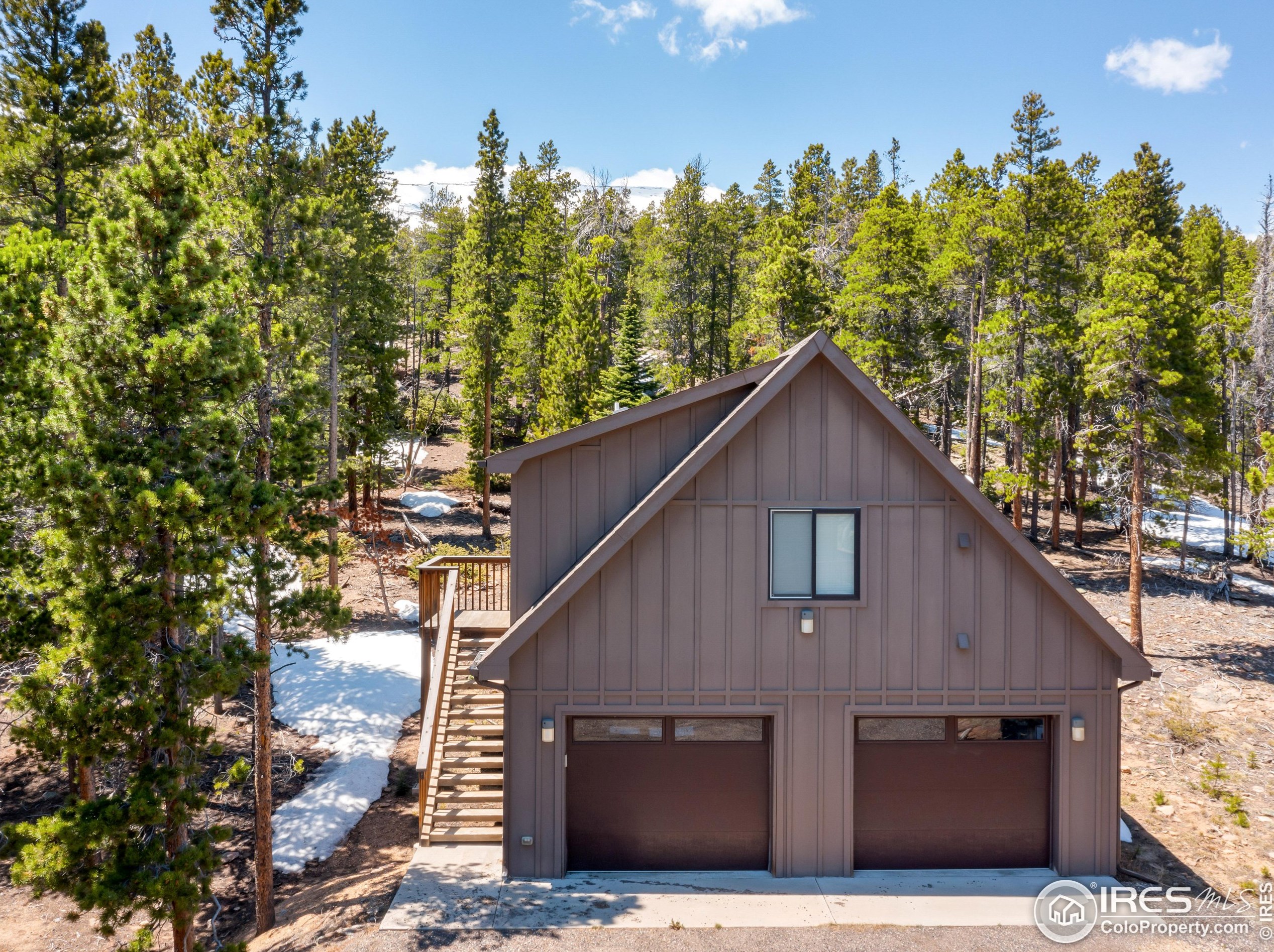 641 Goblins Castle Rd, Estes Park CO 80517-6426 exterior