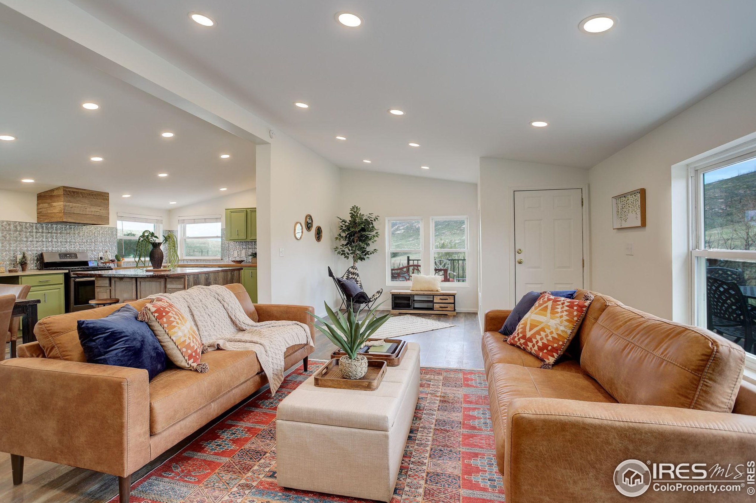 986 Deer Mdw Way, Red Feather Lakes CO 80536-9505 exterior