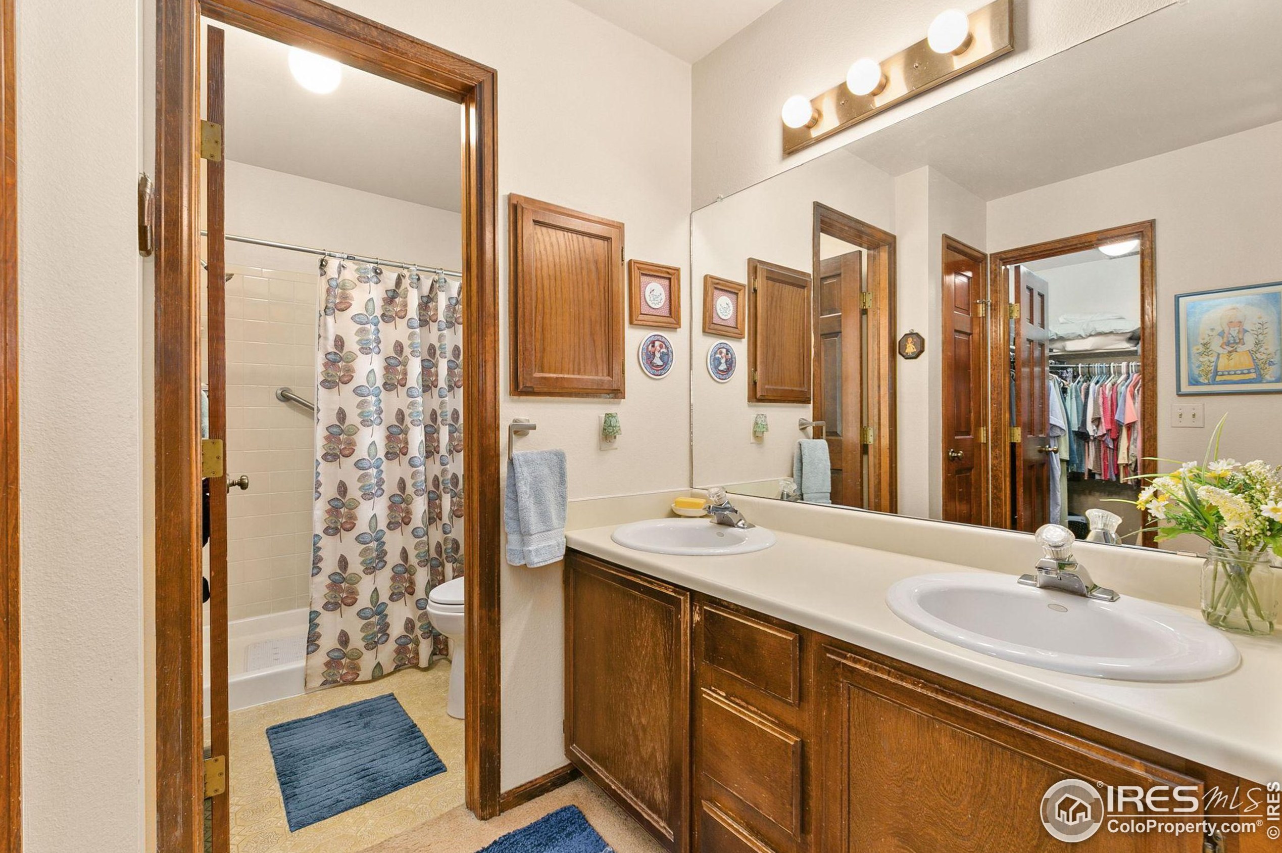 2531 Eastwood Dr, Fort Collins CO  80525-2020 exterior