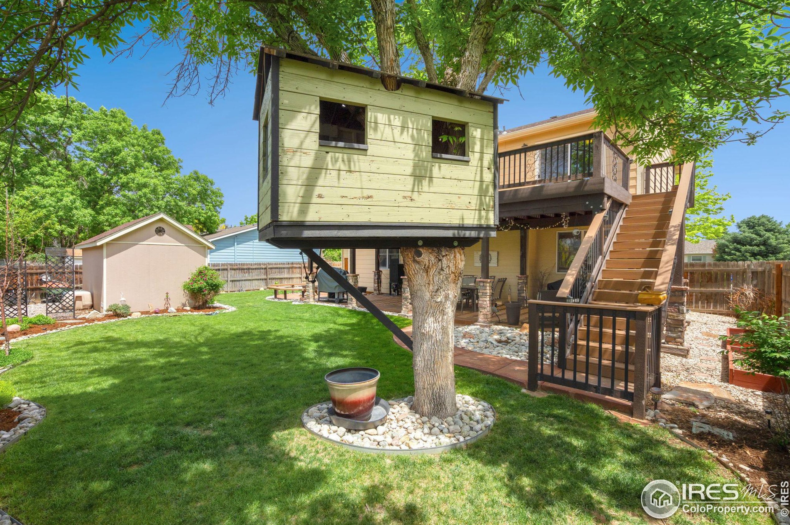 301 49th Ave, Greeley CO  80634-4319 exterior