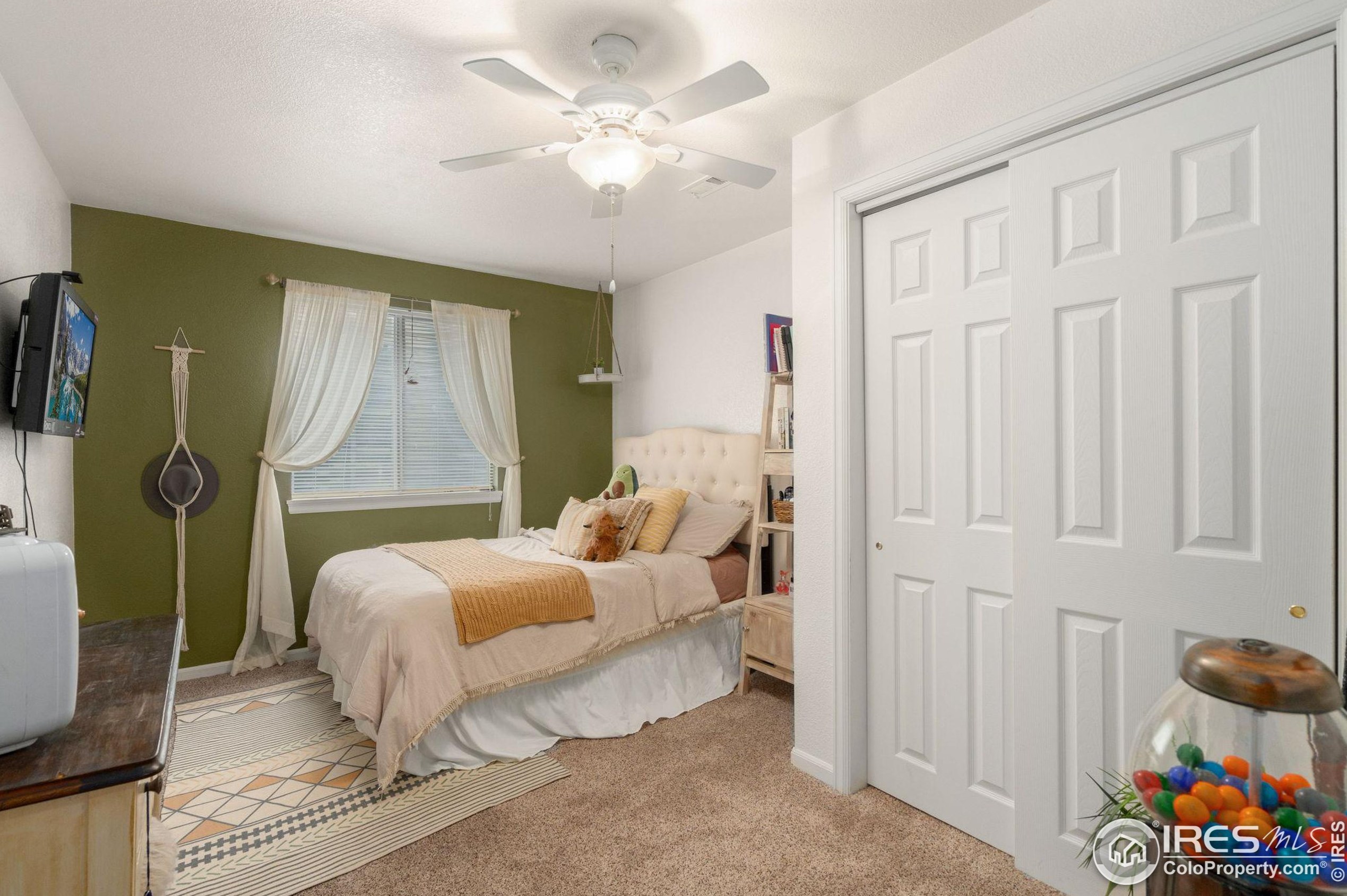 301 49th Ave, Greeley CO  80634-4319 exterior