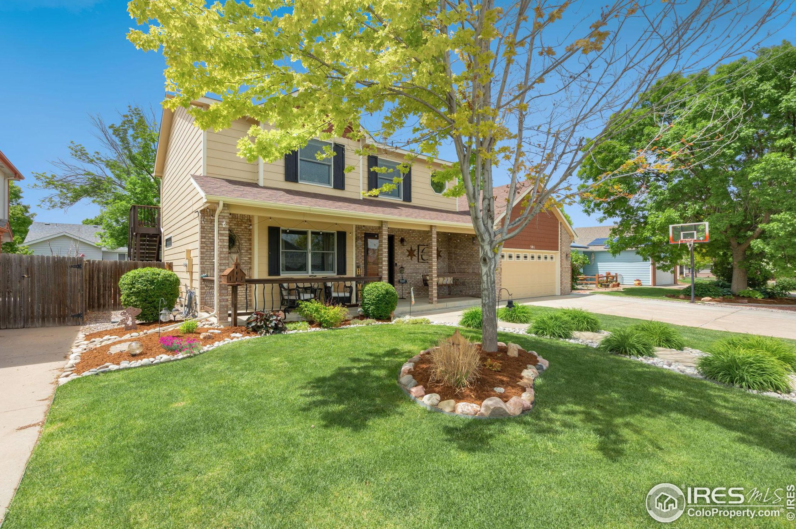 301 49th Ave, Greeley CO  80634-4319 exterior