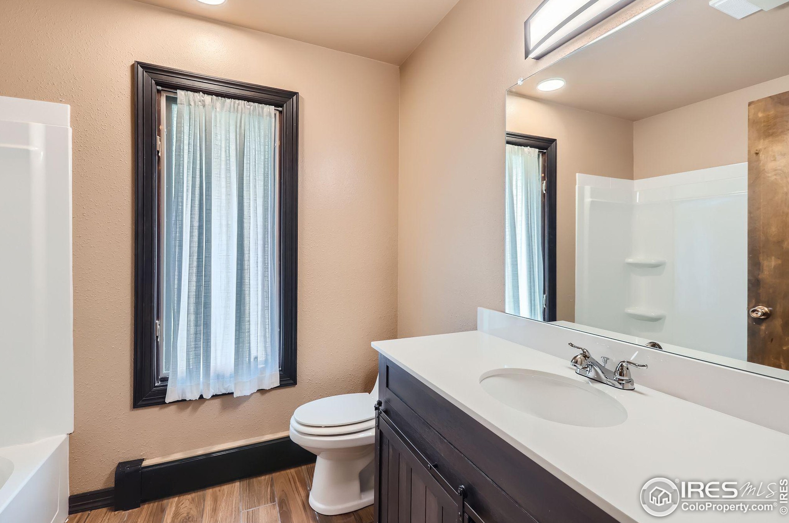 4225 Fawn Trl, Loveland CO 80537-8300 exterior