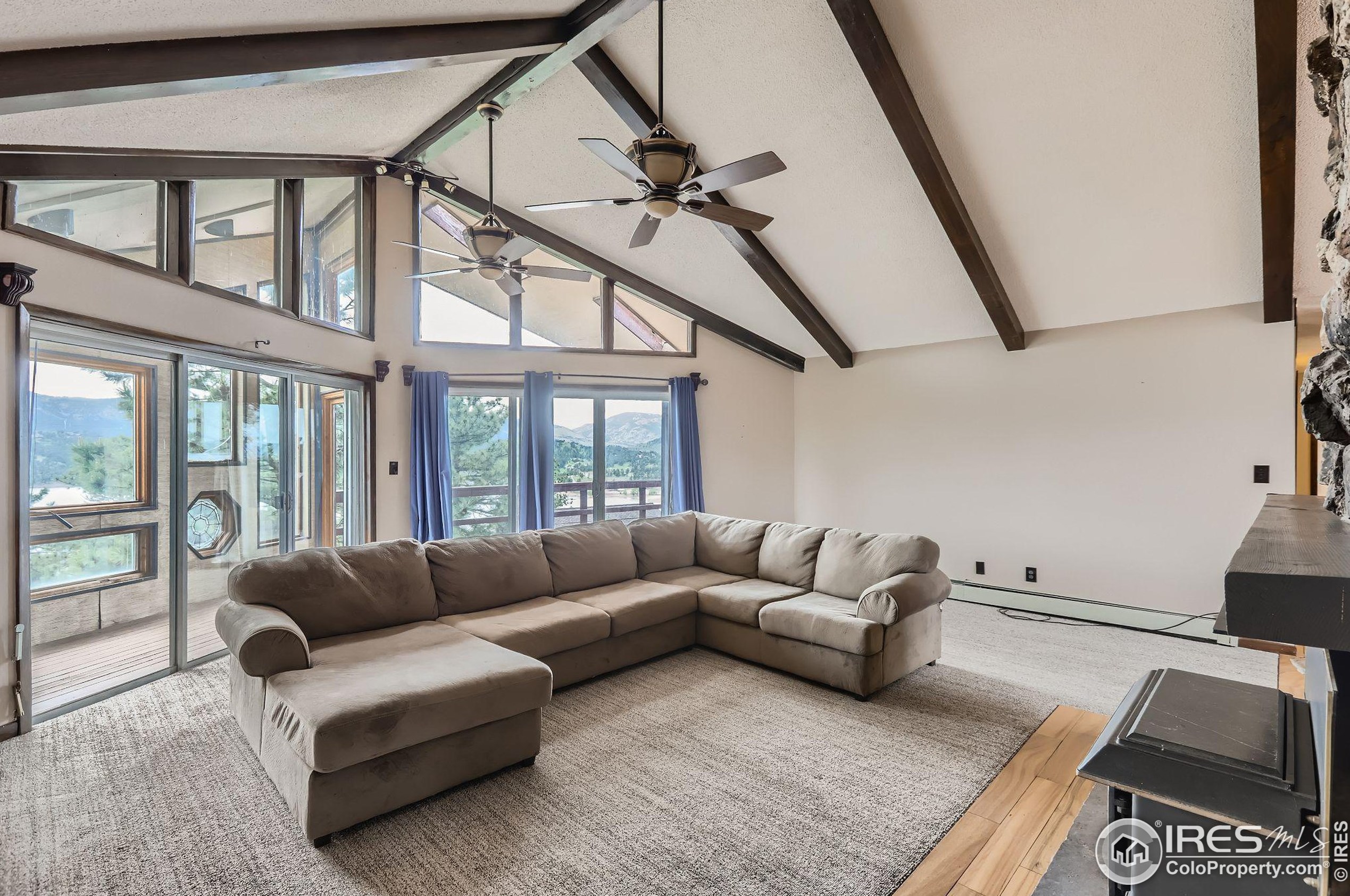 4225 Fawn Trl, Loveland CO 80537-8300 exterior