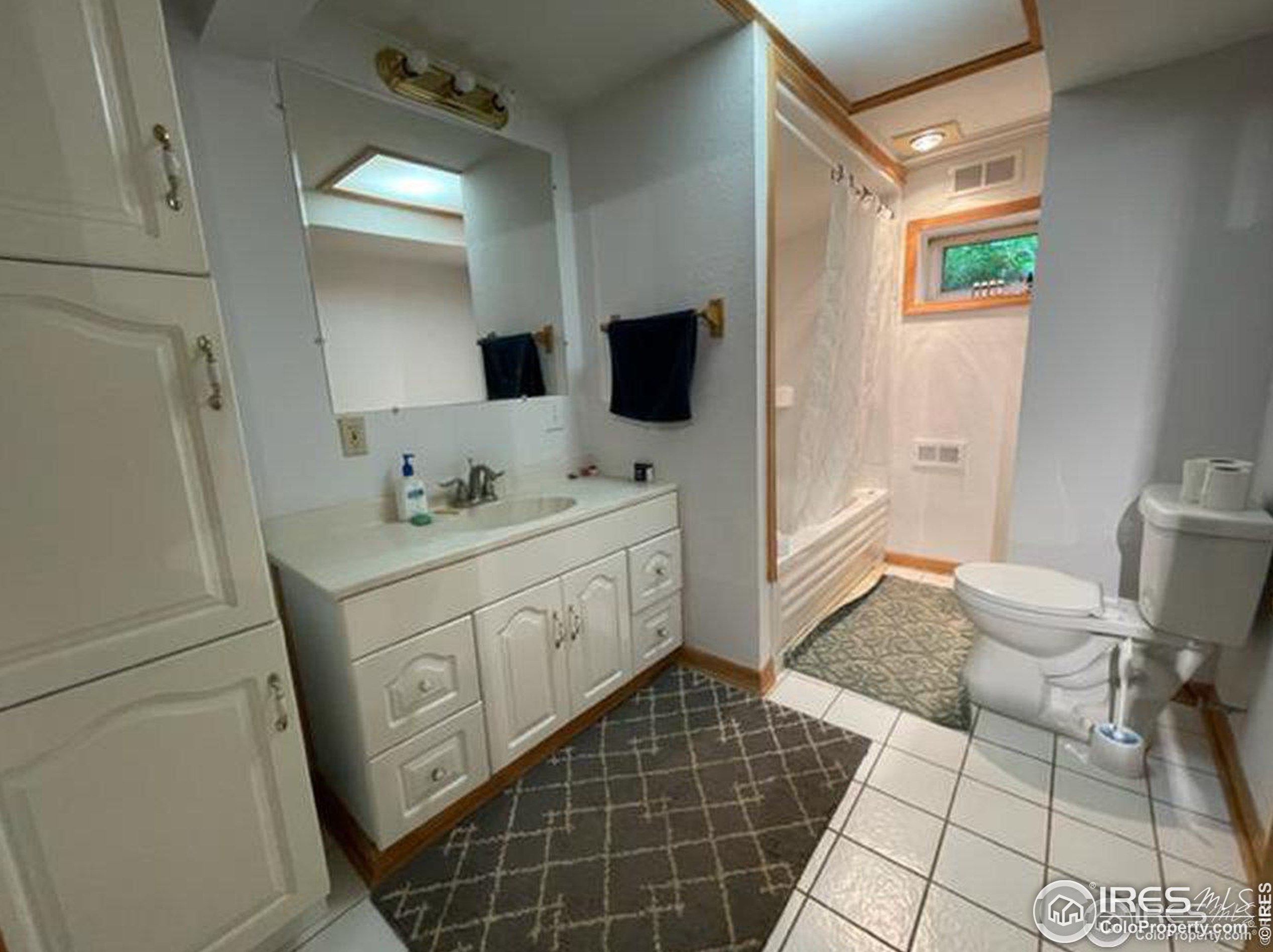 146 Hummer Dr, Nederland CO 80466-9562 exterior