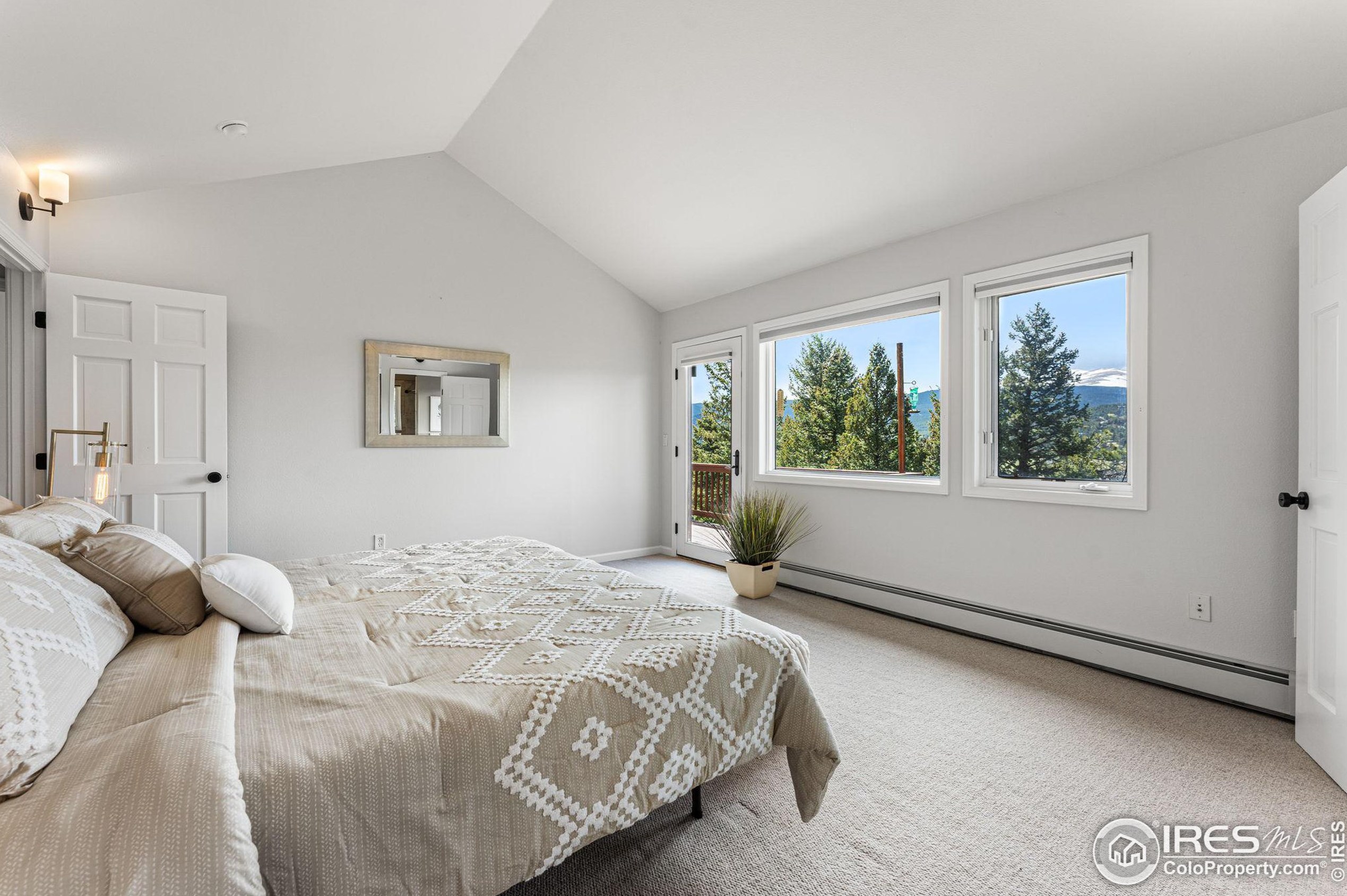 91 Pinecliff Trl, Nederland CO 80466-9691 exterior