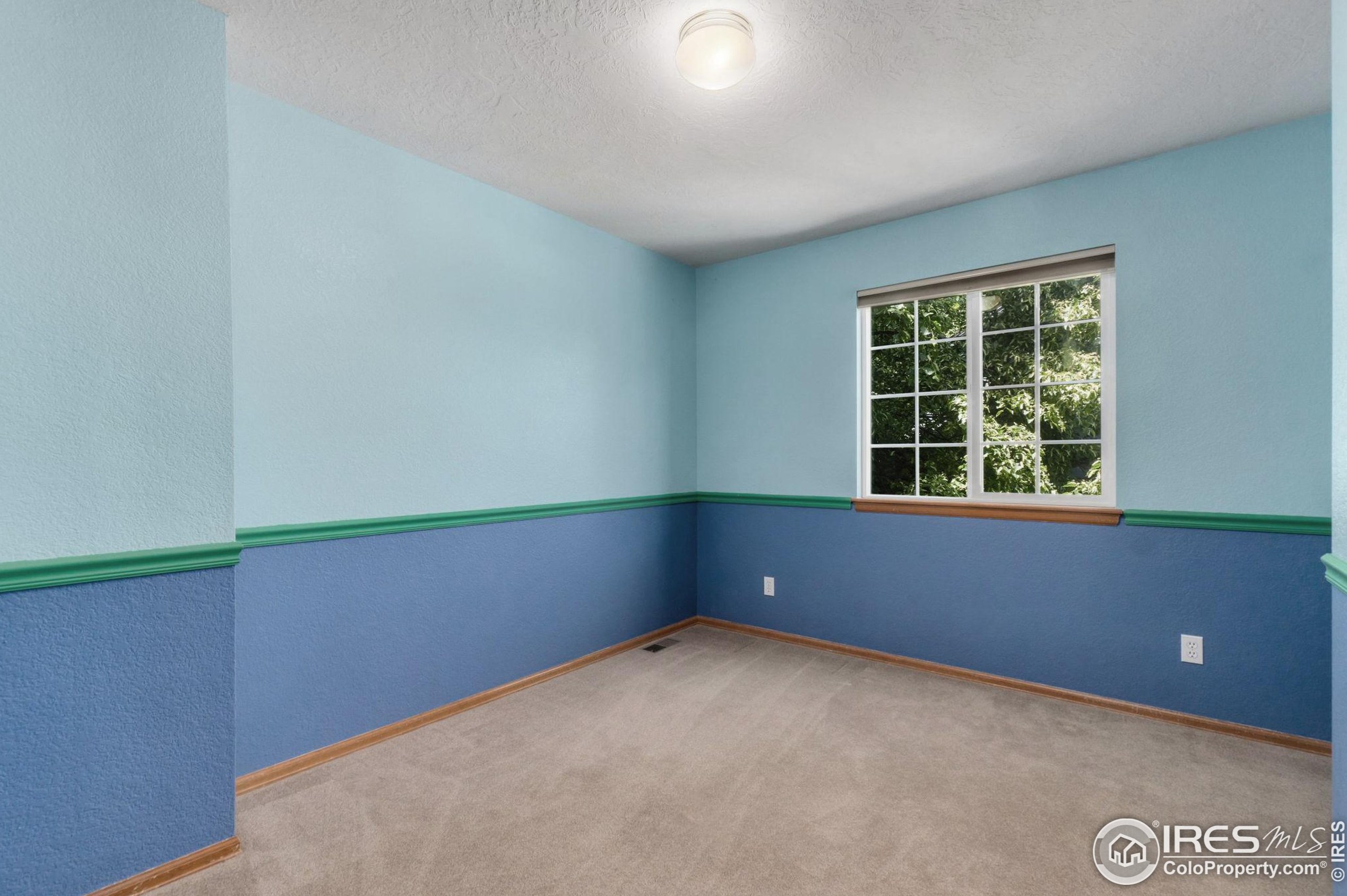 1915 Sunlight Dr, Longmont CO 80504-1973 exterior