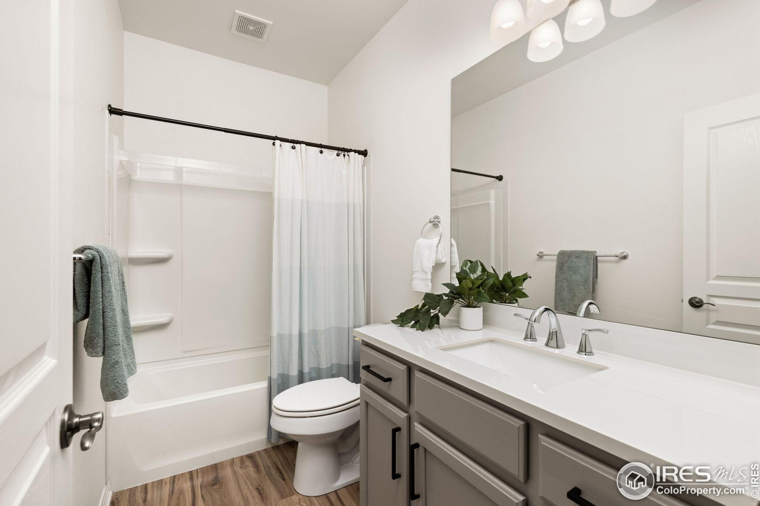 2832 County Fair Ln, Fort Collins CO  80528-3126 exterior