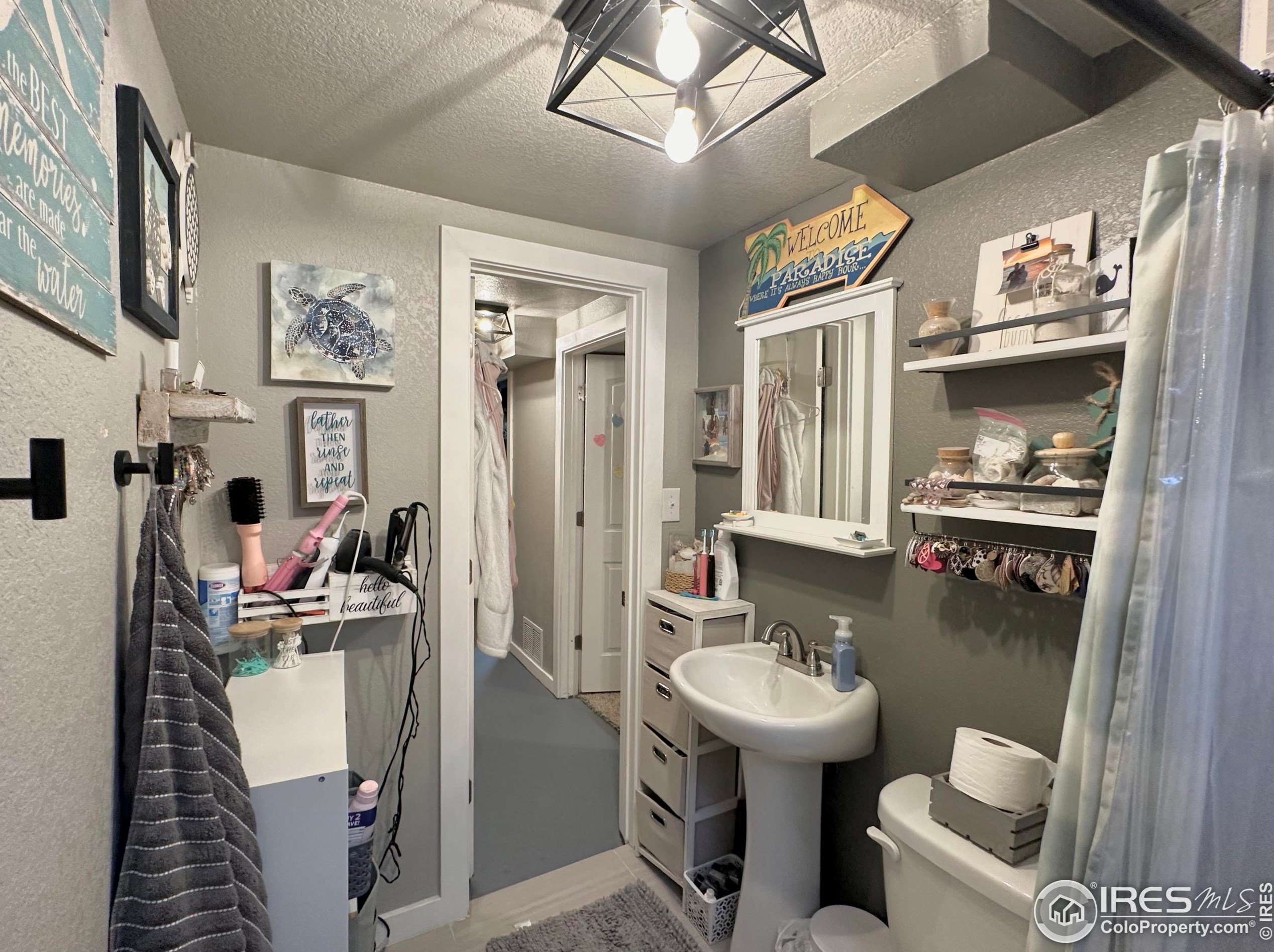 430 30 Ave, Greeley CO 80634-2654 exterior