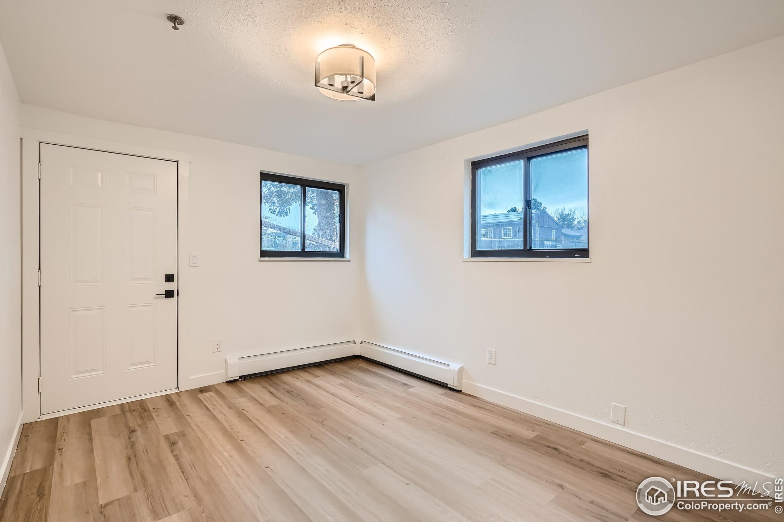 435 Manhattan Dr, Boulder CO 80303-4242 exterior