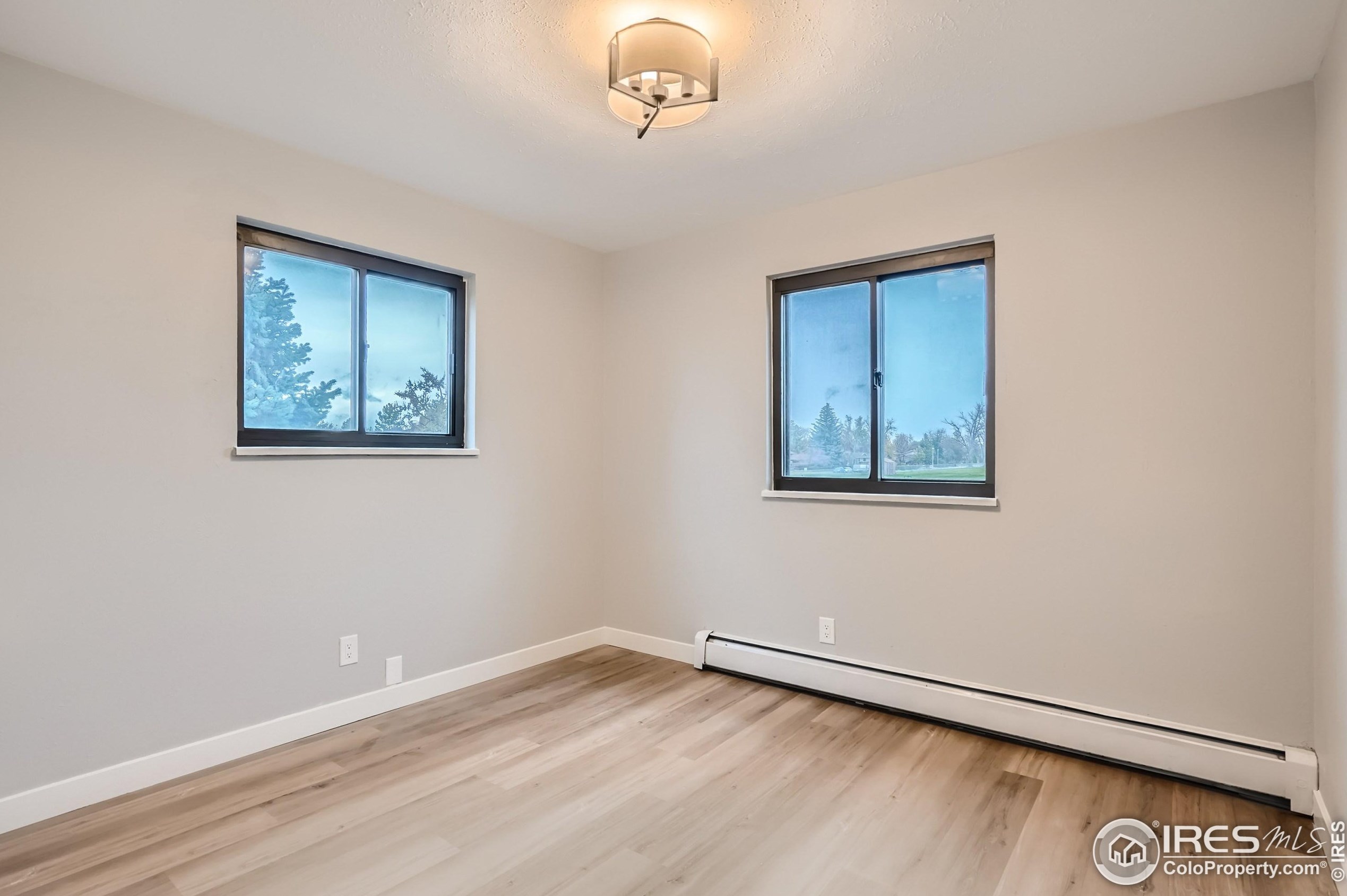 435 Manhattan Dr, Boulder CO 80303-4242 exterior