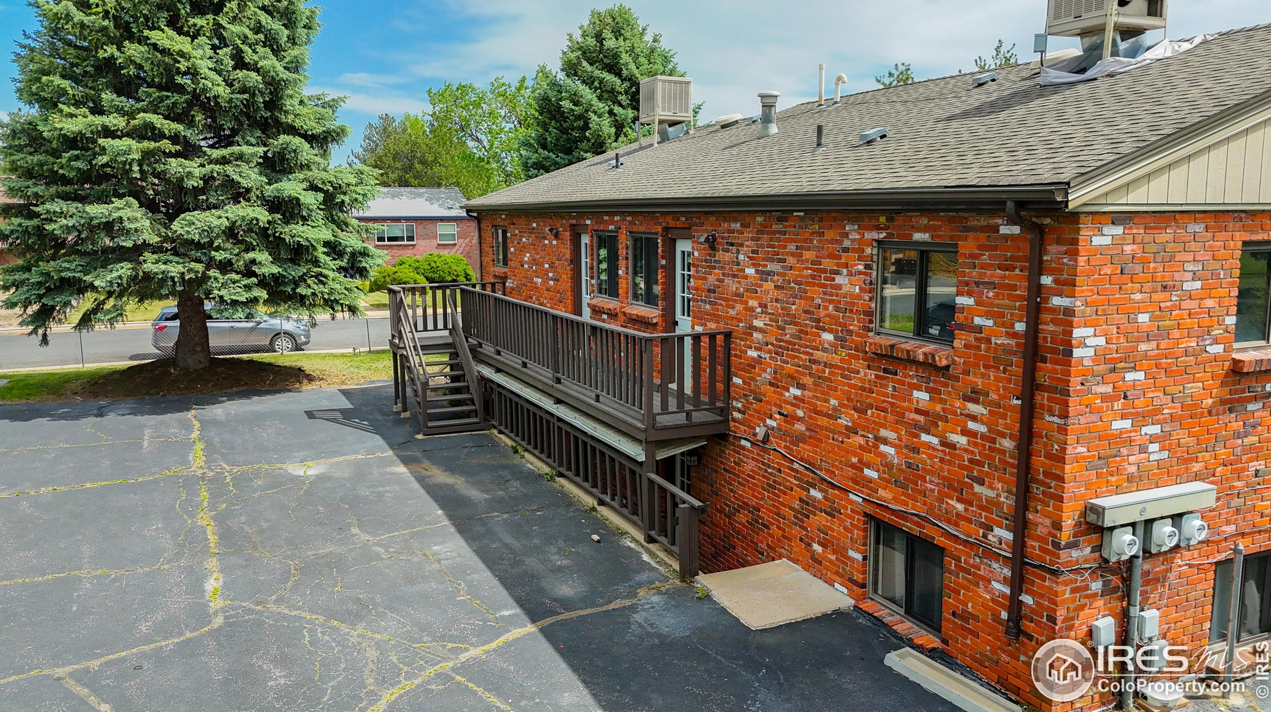 435 Manhattan Dr, Boulder CO 80303-4242 exterior